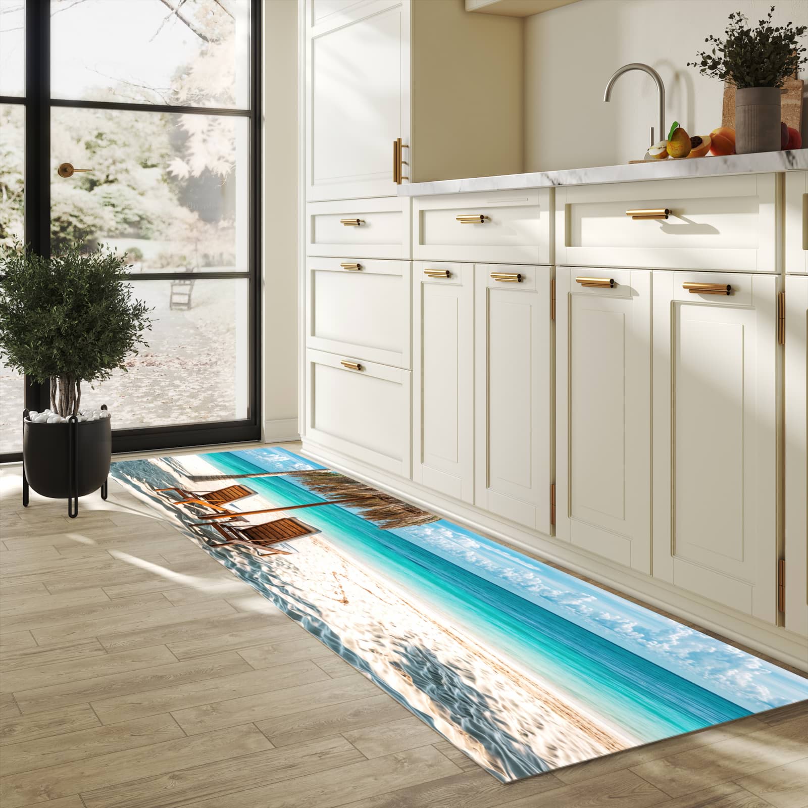 Langlebiger Küchenteppich mit Motiv Strandparadies in heller Küche
