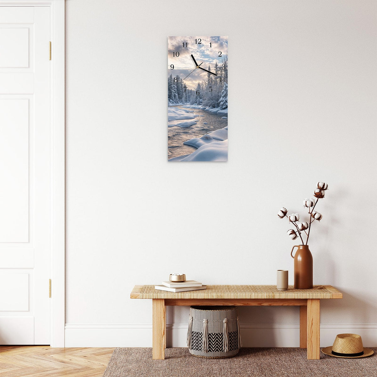 Moderne Wanduhr aus Glas mit Farbtiefe – Wanduhr Winterfluss aus Glas – Hochformat 30 × 60 cm