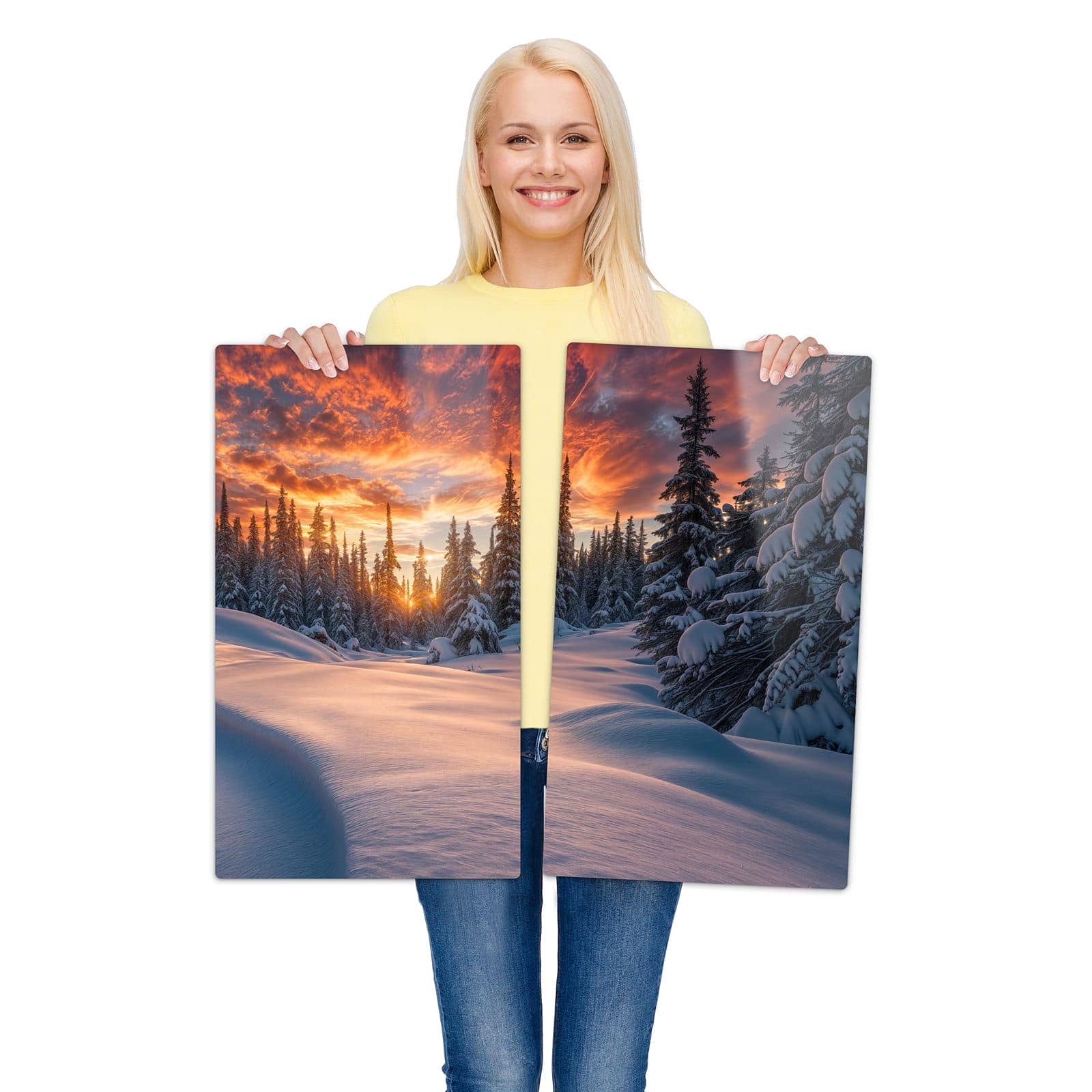 2-teilige Herdabdeckplatte mit Winterlandschaft Sonne-Motiv wird zur Größendarstellung gehalten
