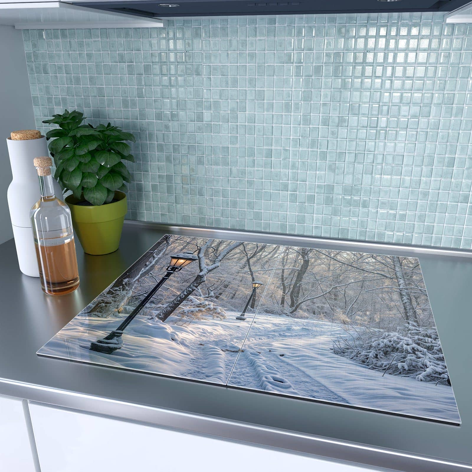 2-teilige Ceranfeldabdeckungen mit Verschneiter Waldweg-Motiv auf dem Ceranfeld