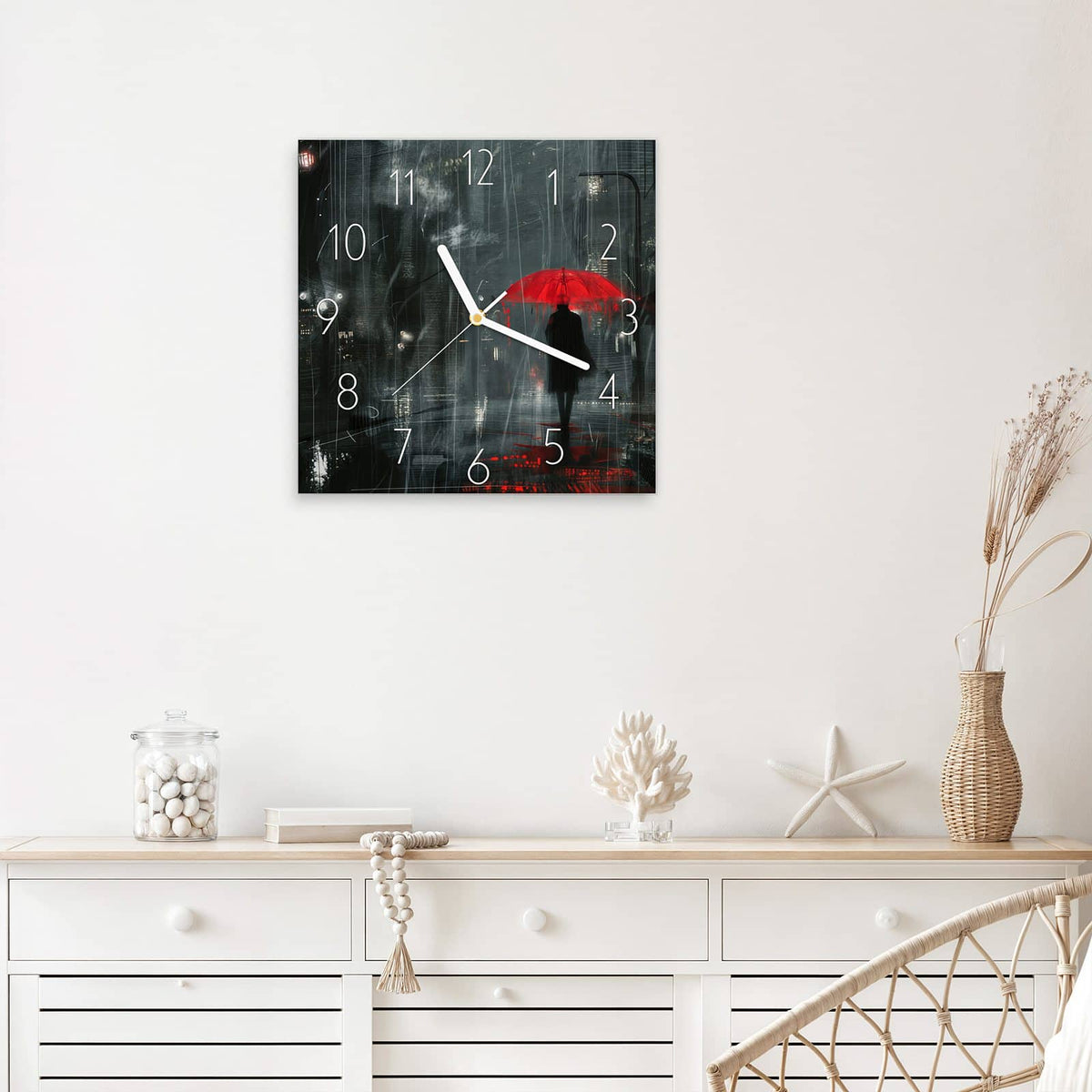 Wanduhr Roter Schirm bei Nacht aus Glas – Quadratisch 30 × 30 cm – Roter Schirm in nächtlicher Stadt