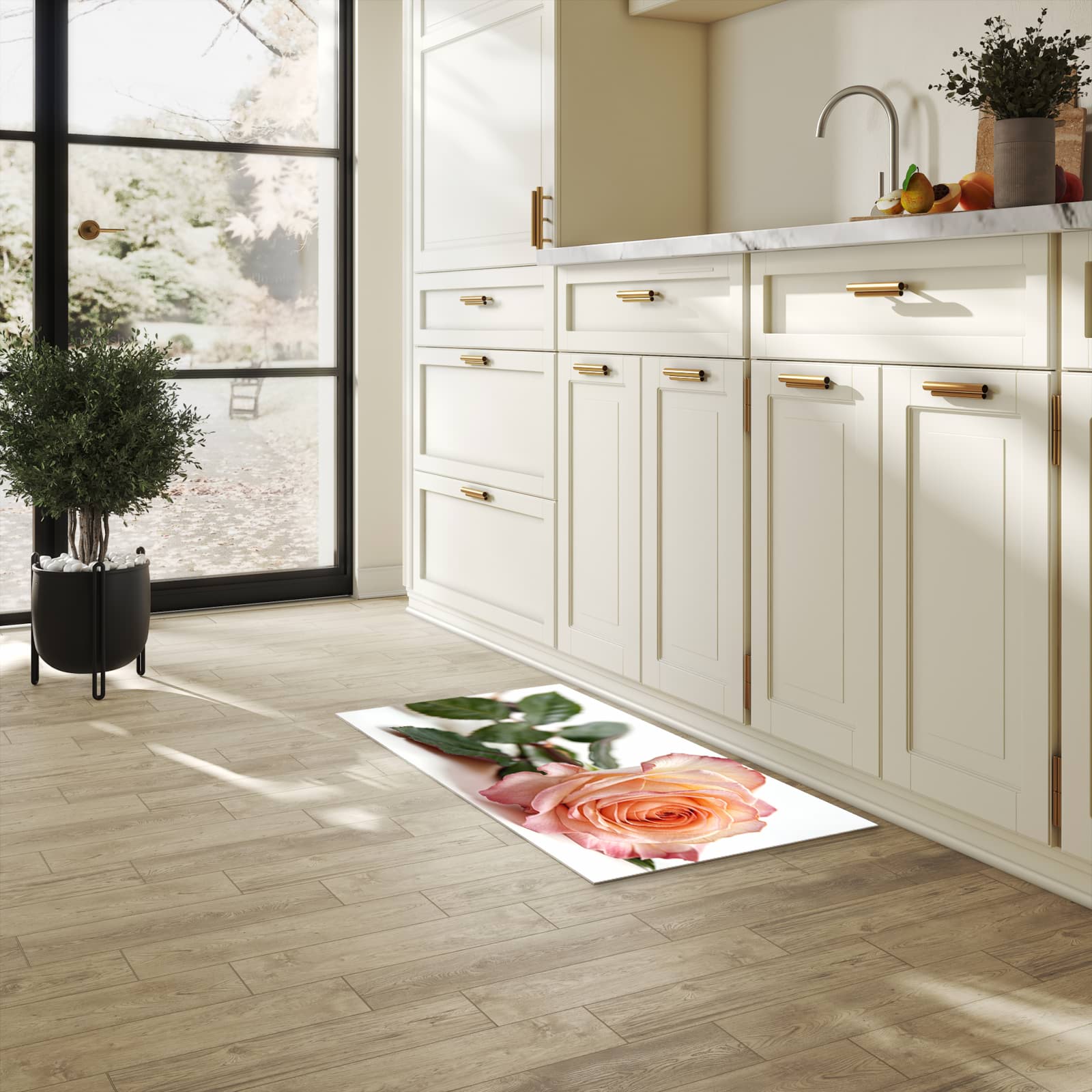 Geruchsneutraler rutschfester Küchenläufer mit Motiv Elegante Rose Blüte in heller Küche