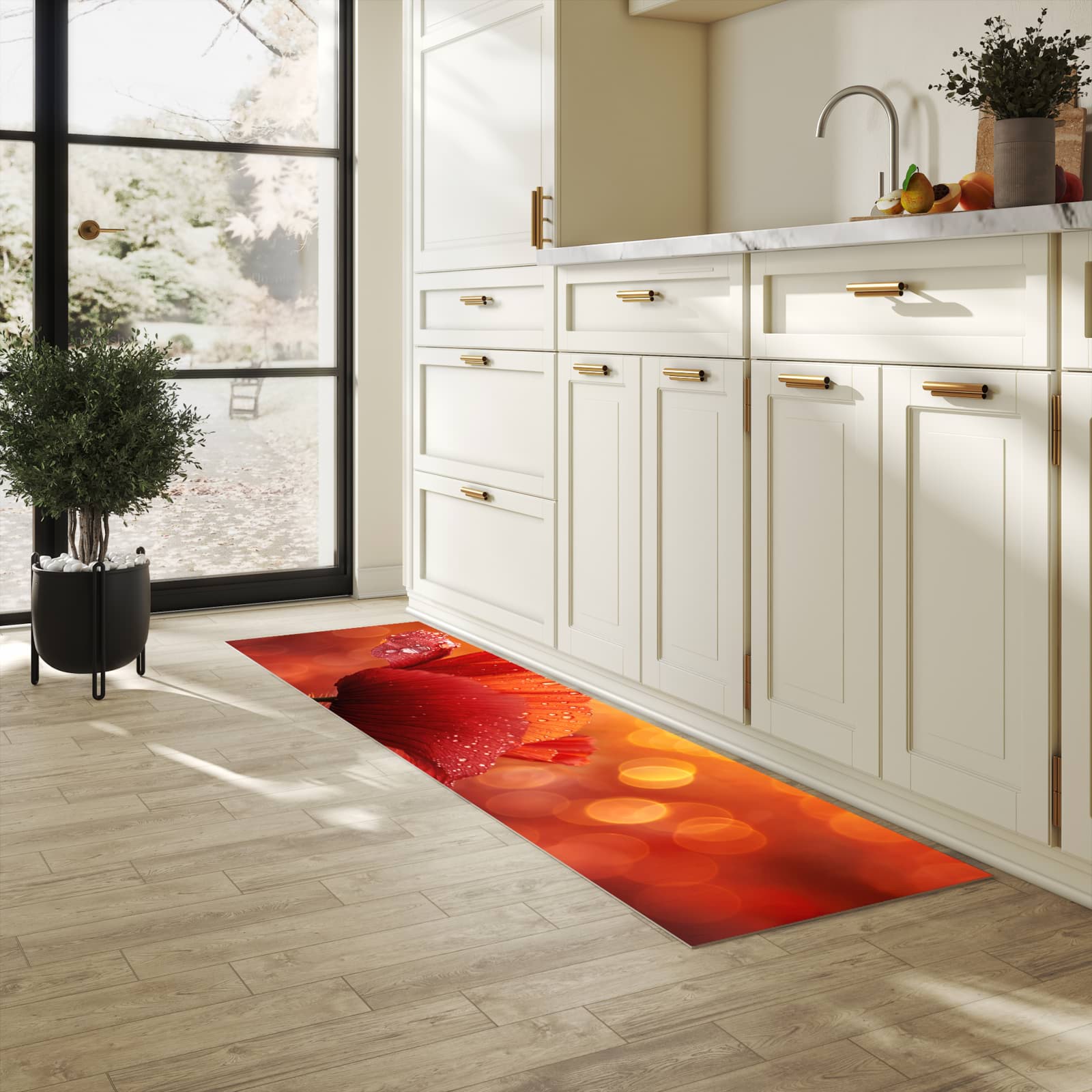 Rutschfester Läufer mit Motiv Roter Blütentropfen für Eingangsbereich in heller Küche