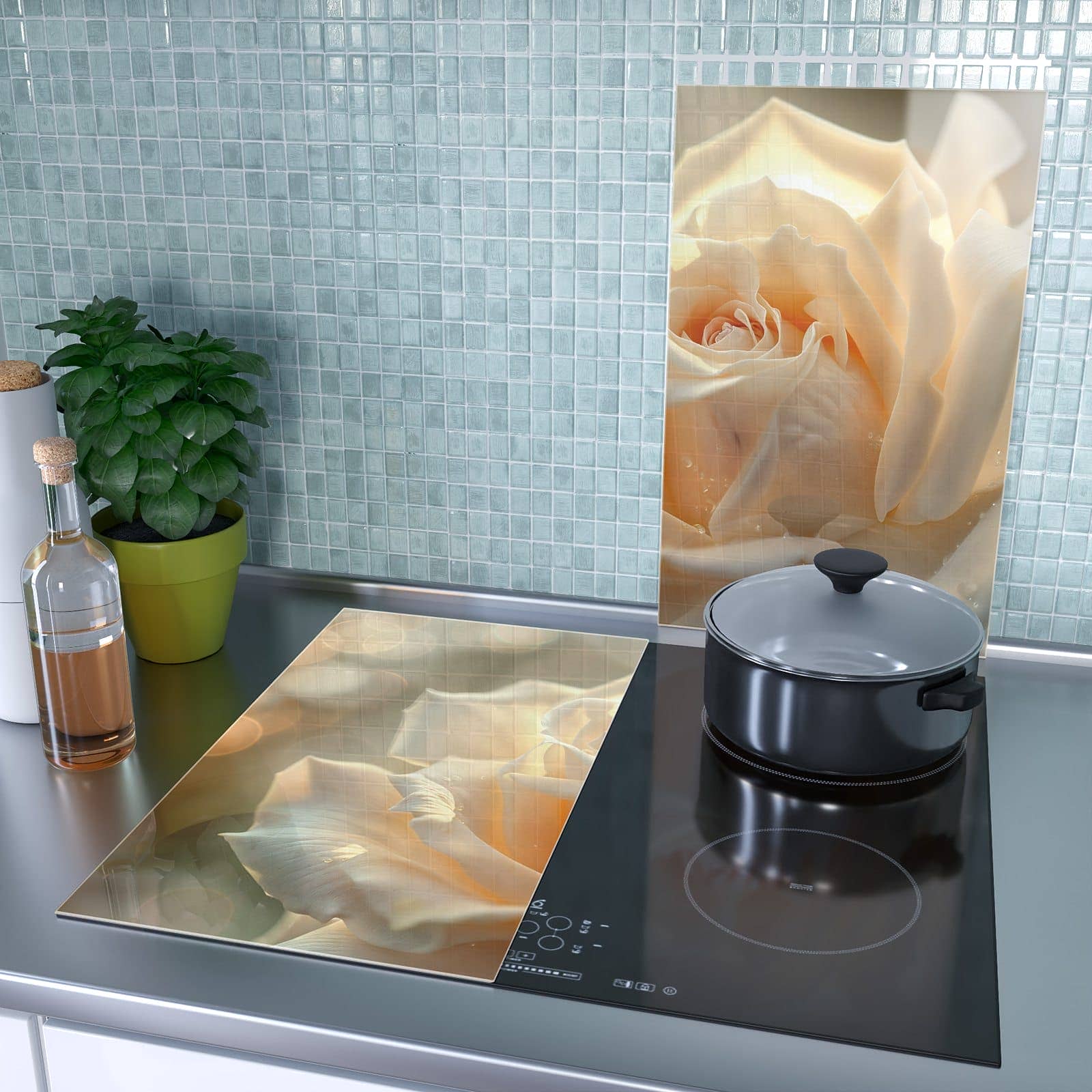 2-teilige Abdeckplatten Ceranfeld mit Elegante Rose-Motiv als Spritzschutz hinter dem Kochfeld