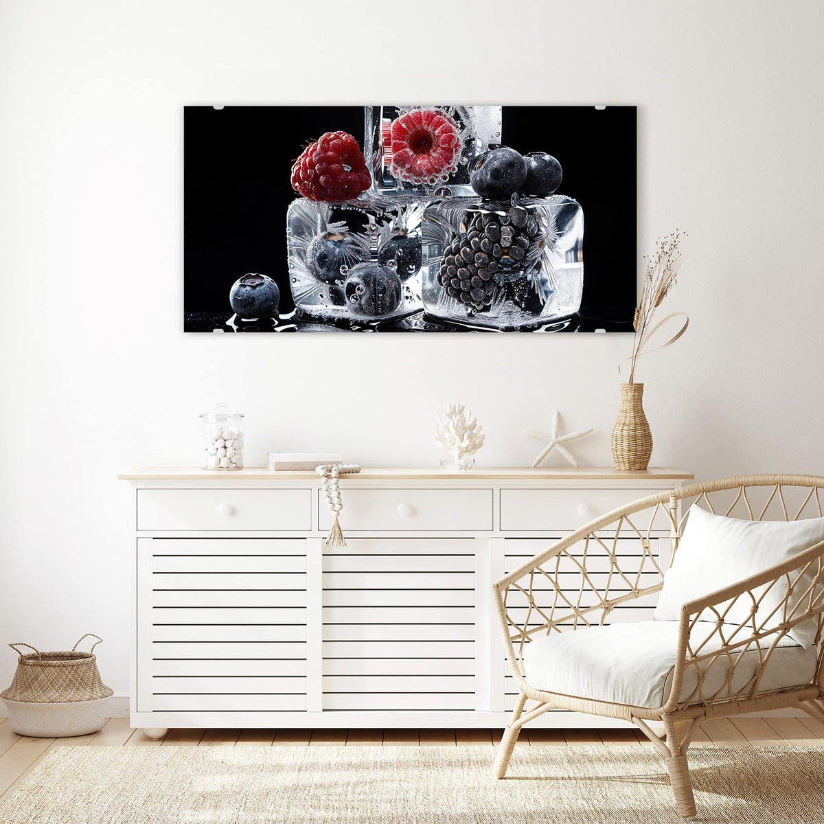 Echtglas, 4 mm – kein Acryl, keine Folie – Wandbild - Beeren auf Schwarz - Querformat