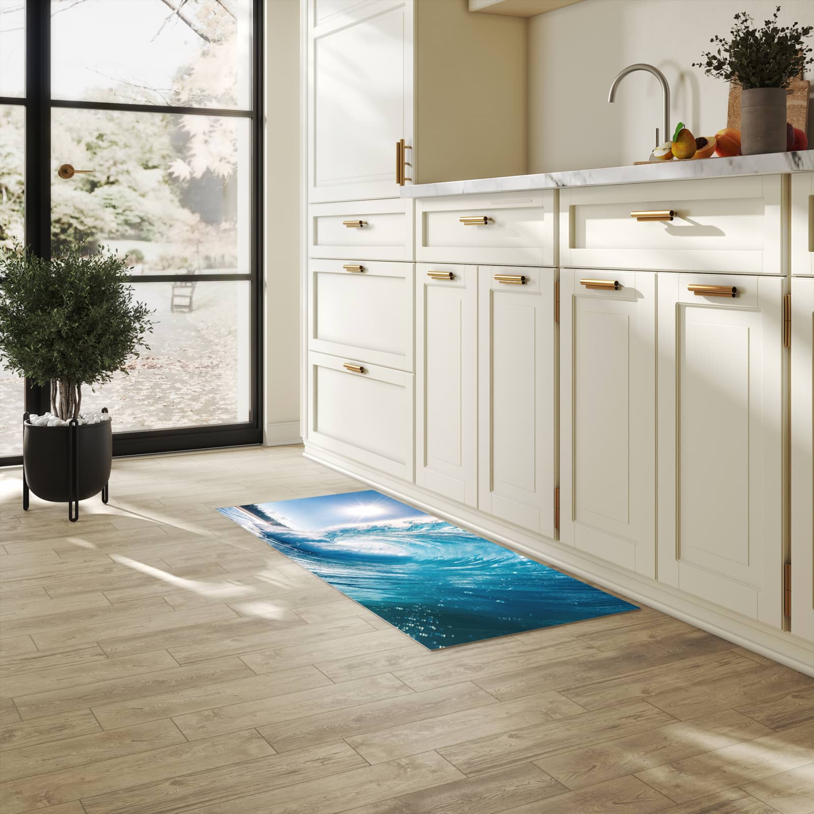 Komfortabler Küchenläufer mit Motiv Riesige Welle Strand in heller Küche