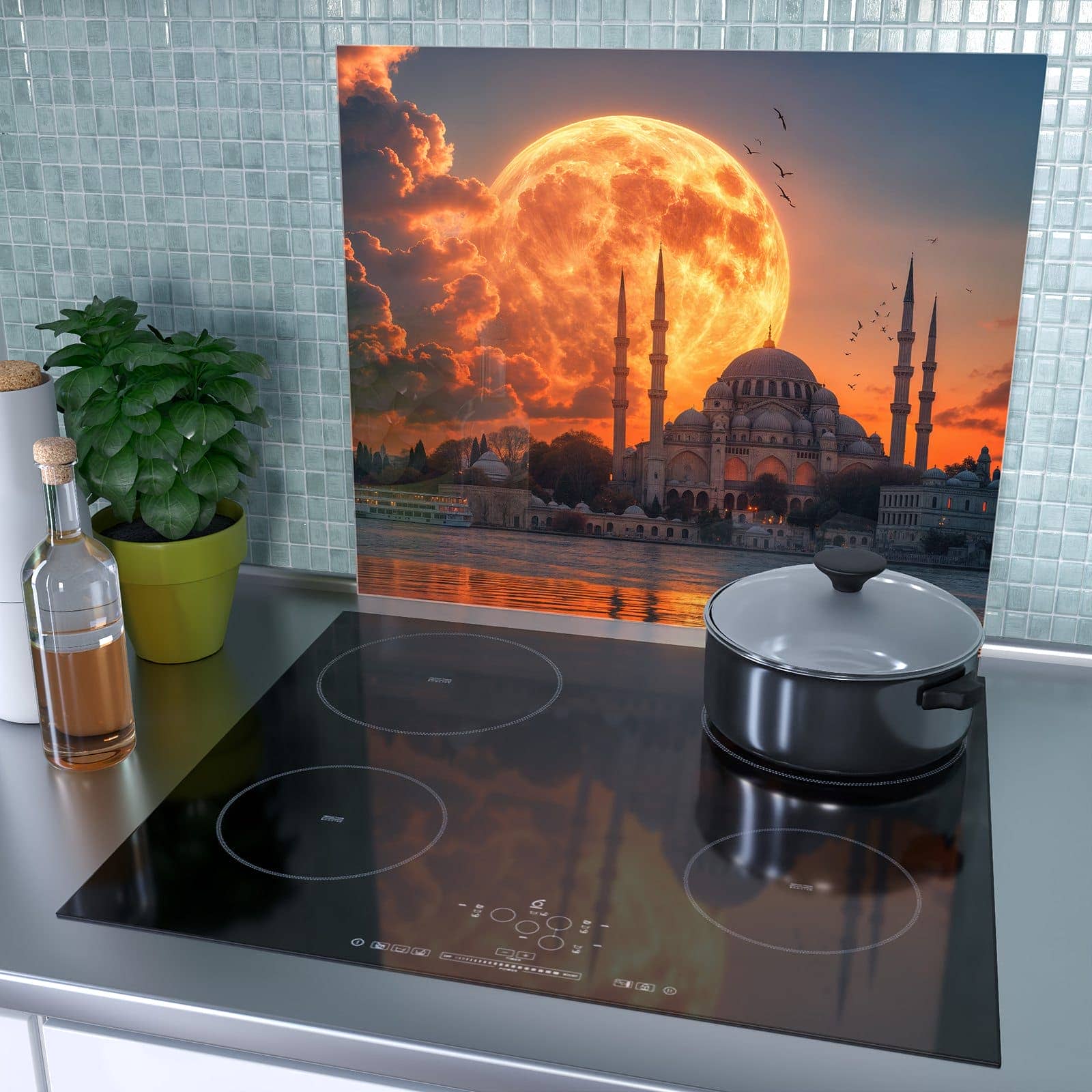 1-teilige Glasplatte für Herd mit Mond über Istanbul-Motiv als Spritzschutz hinter dem Kochfeld