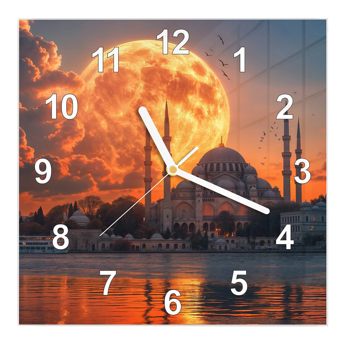 Wanduhr aus Glas, Ziffernblatt Modern: Riesiger orangeroter Mond hinter Moschee mit Kuppel und vier Minaretten, Spiegelung im Wasser #ziffernblatt_Modern