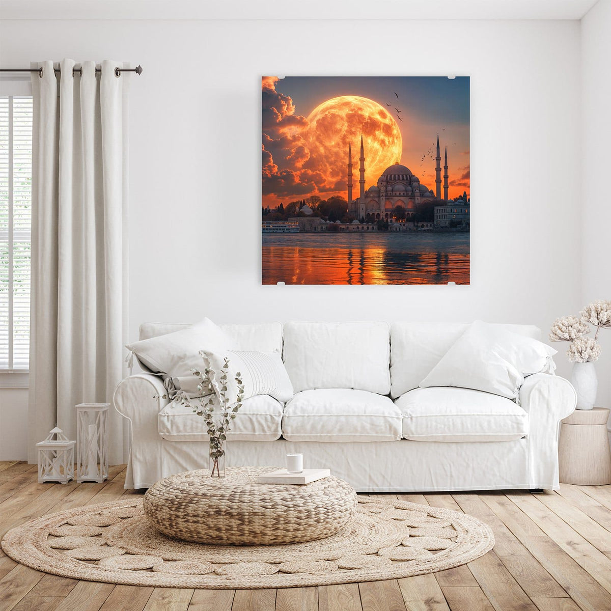 Glasbild Mond über der Moschee an der Wand – Riesiger orangeroter Mond hinter Moschee mit Kuppel und vier Minaretten, Spiegelung im Wasser