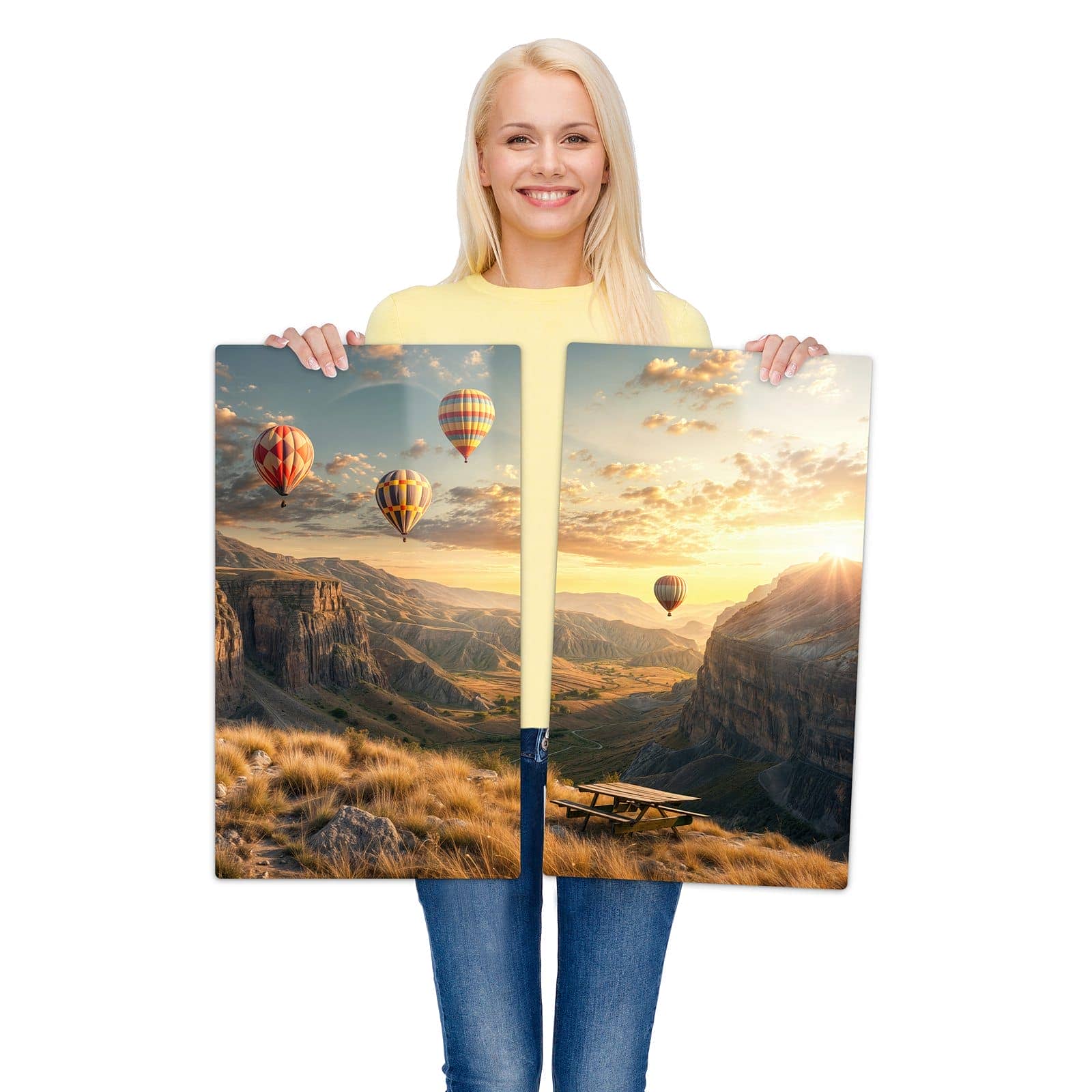 2-teilige Ceranfeld Abdeckplatten mit Landschaft mit Ballons-Motiv werden zur Größendarstellung gehalten