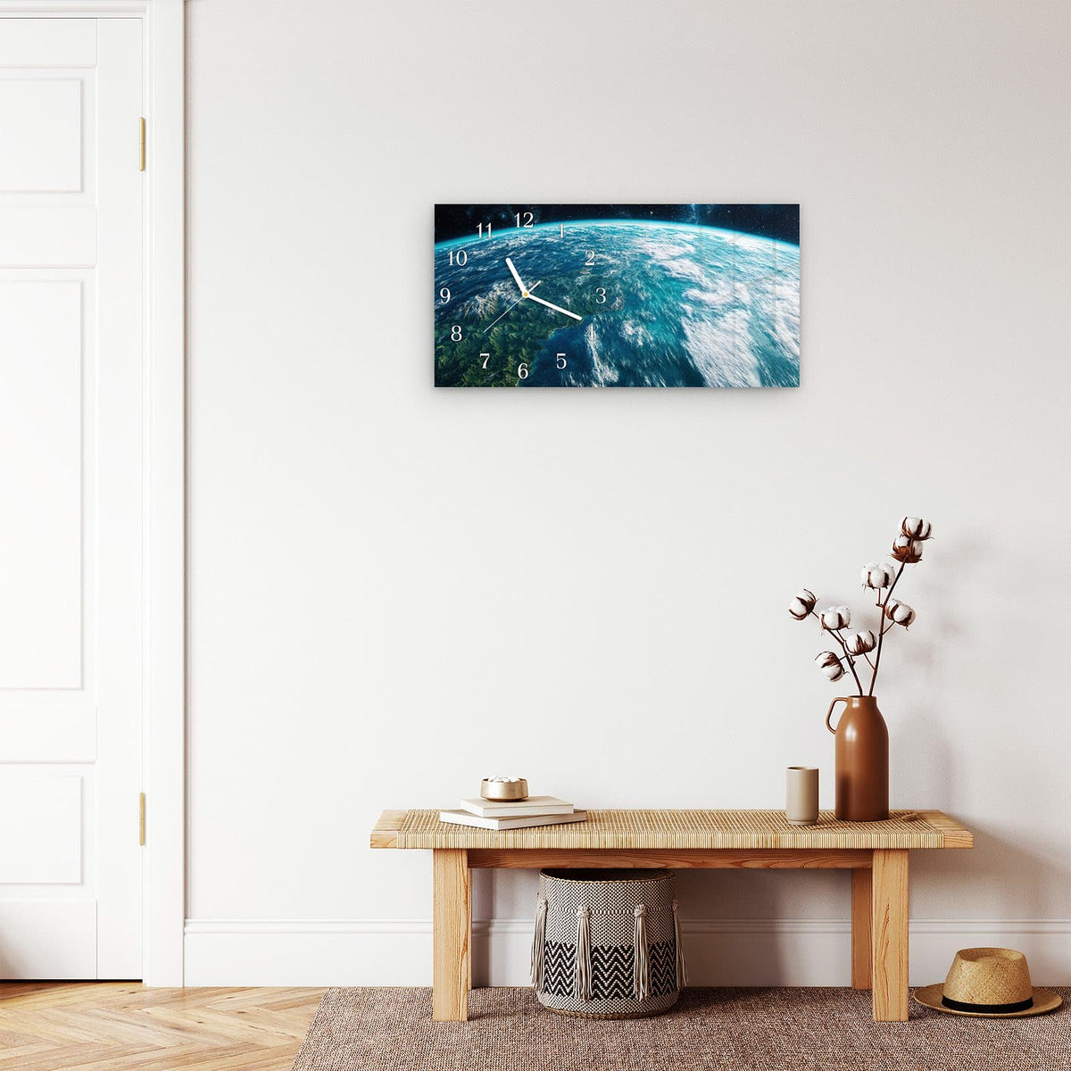 Moderne Wanduhr aus Glas mit Farbtiefe – Wanduhr Wunderschöne Erde aus Glas – Querformat 60 × 30 cm