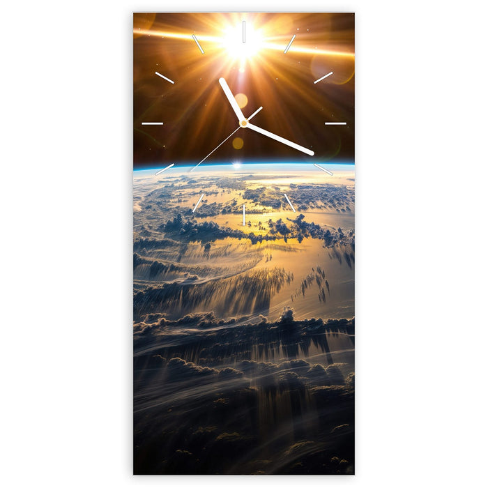 Wanduhr Sonnenaufgang & Erde aus Glas – Hochformat 30 × 60 cm mit Ziffernblatt Linie