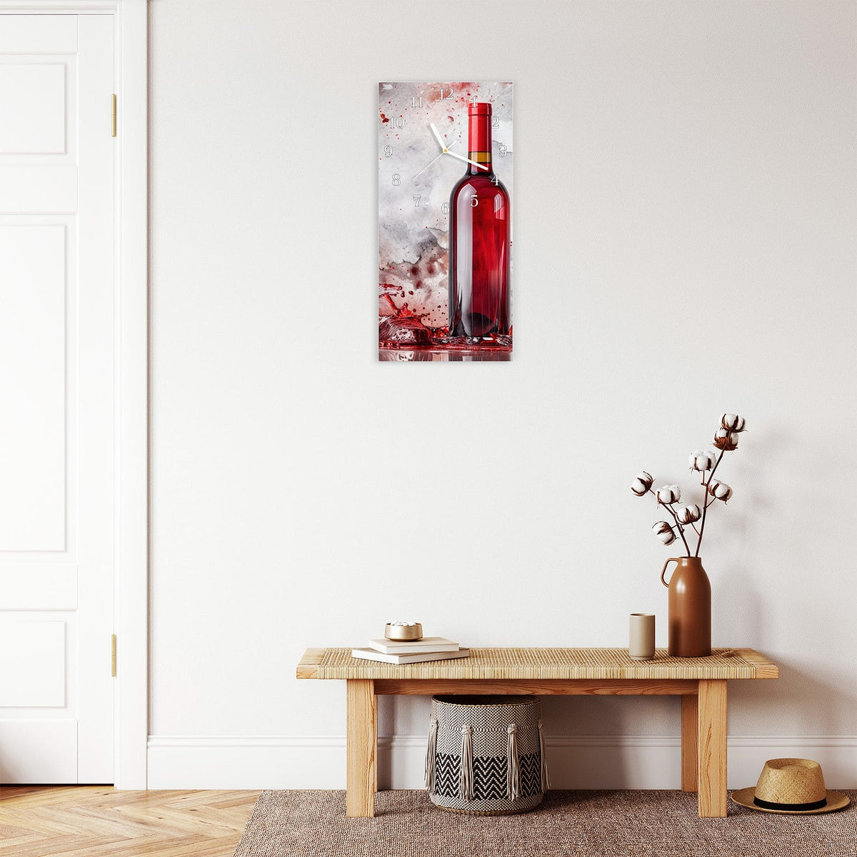 Moderne Wanduhr aus Glas mit Farbtiefe – Wanduhr Rotwein mit Glas aus Glas – Hochformat 30 × 60 cm