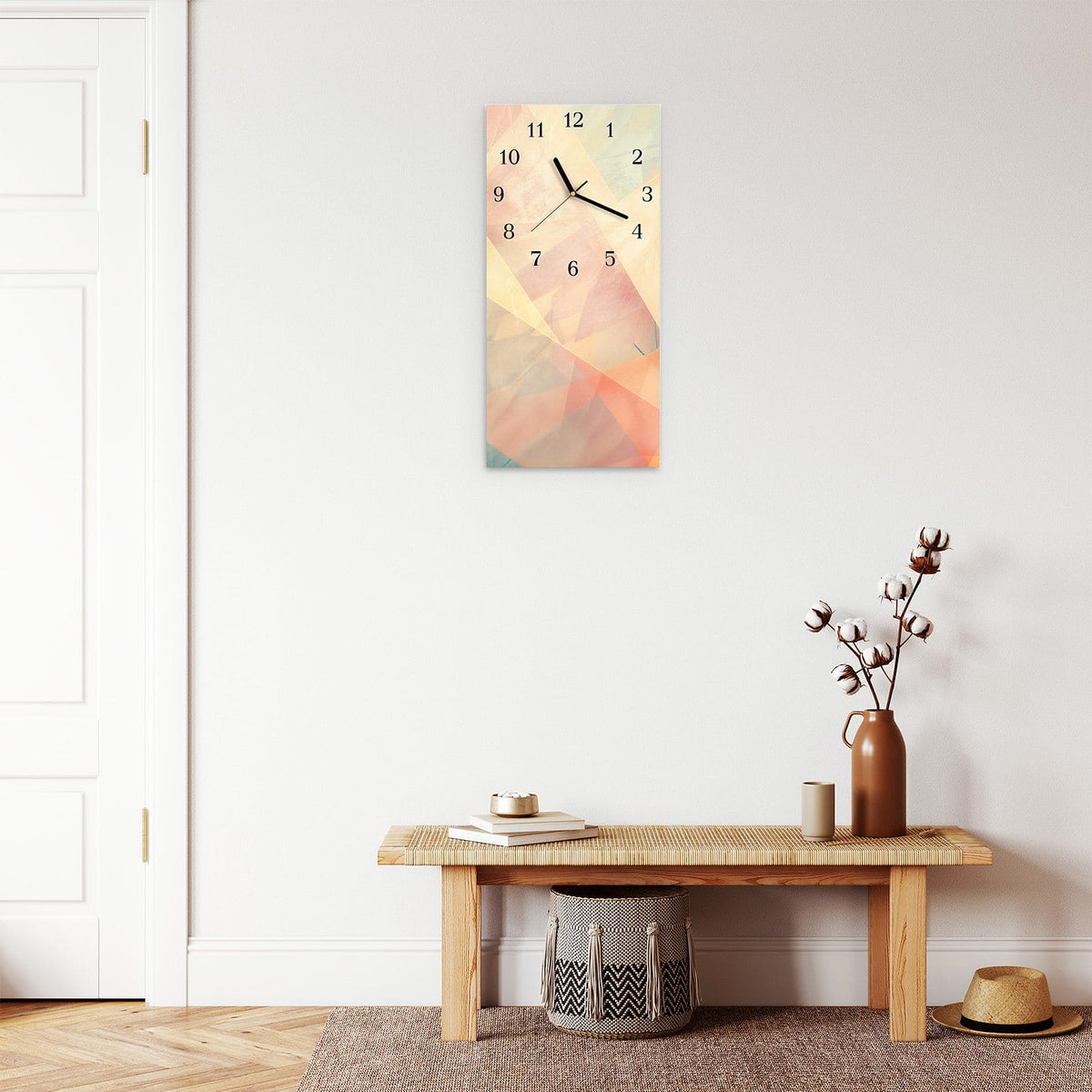 Moderne Wanduhr aus Glas mit Farbtiefe – Wanduhr Farbiges Geo Muster aus Glas – Hochformat 30 × 60 cm