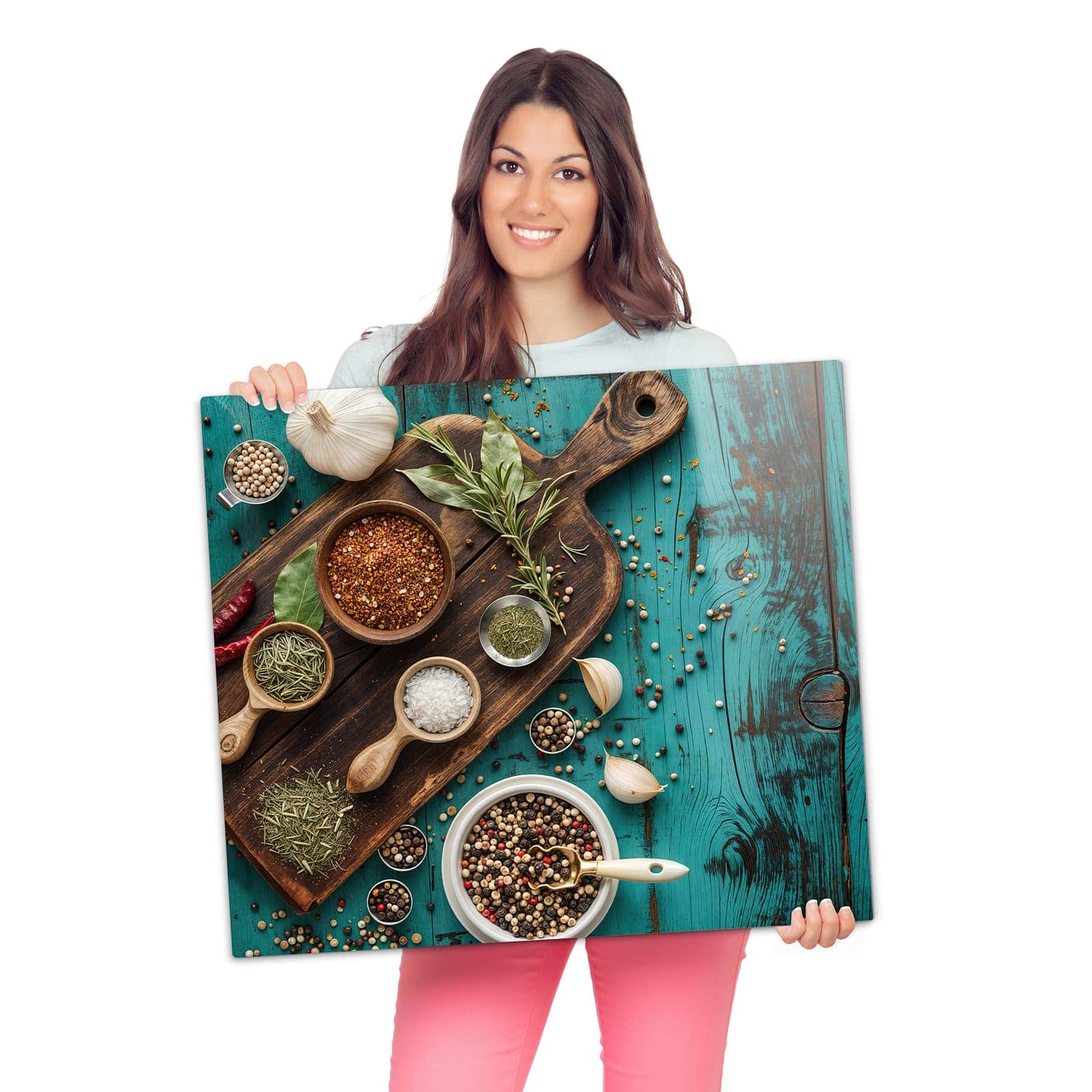 Abdeckplatte für Induktionsherd mit Küchenzutaten Holztisch-Motiv wird zur Größendarstellung gehalten