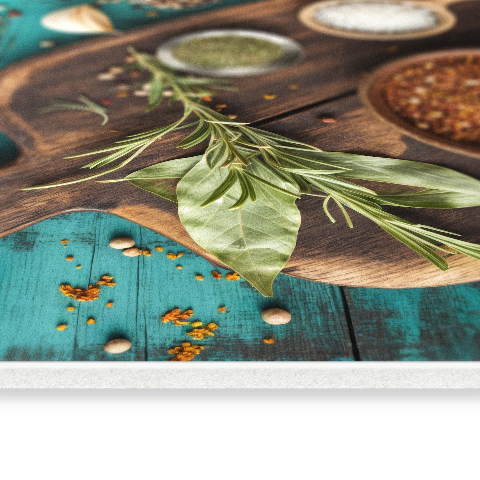 Abriebfester rutschfester Küchenläufer mit Motiv Küchenzutaten Holztisch in seitlicher Ansicht