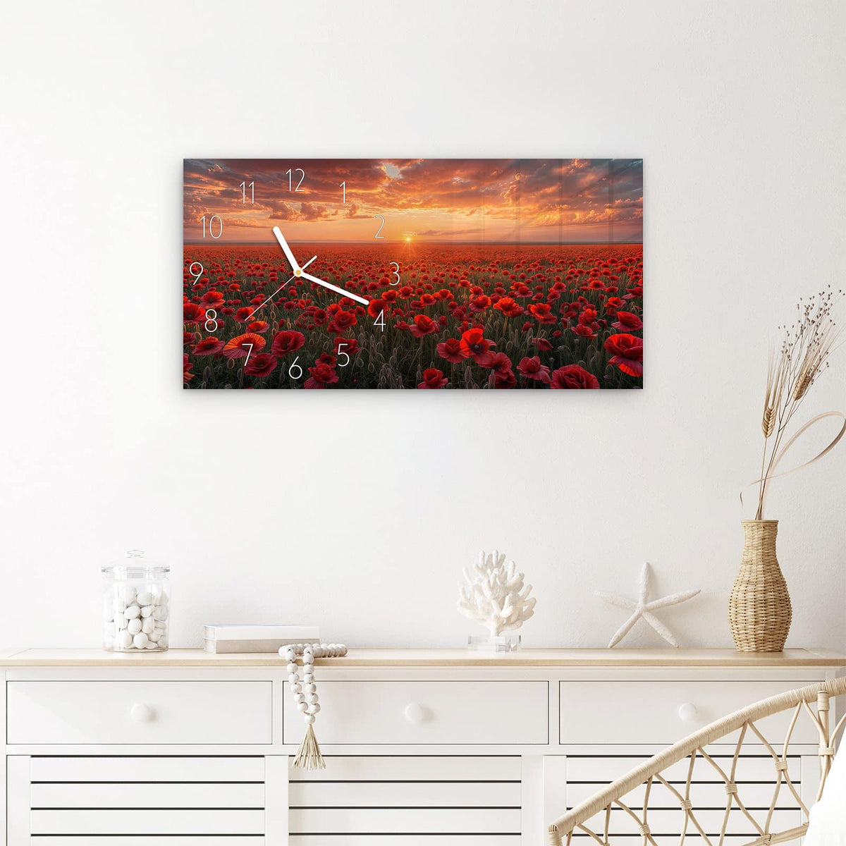 Wanduhr Mohnfeld Sonnenuntergang aus Glas – Querformat 60 × 30 cm – Rotes Mohnfeld im Abendlicht