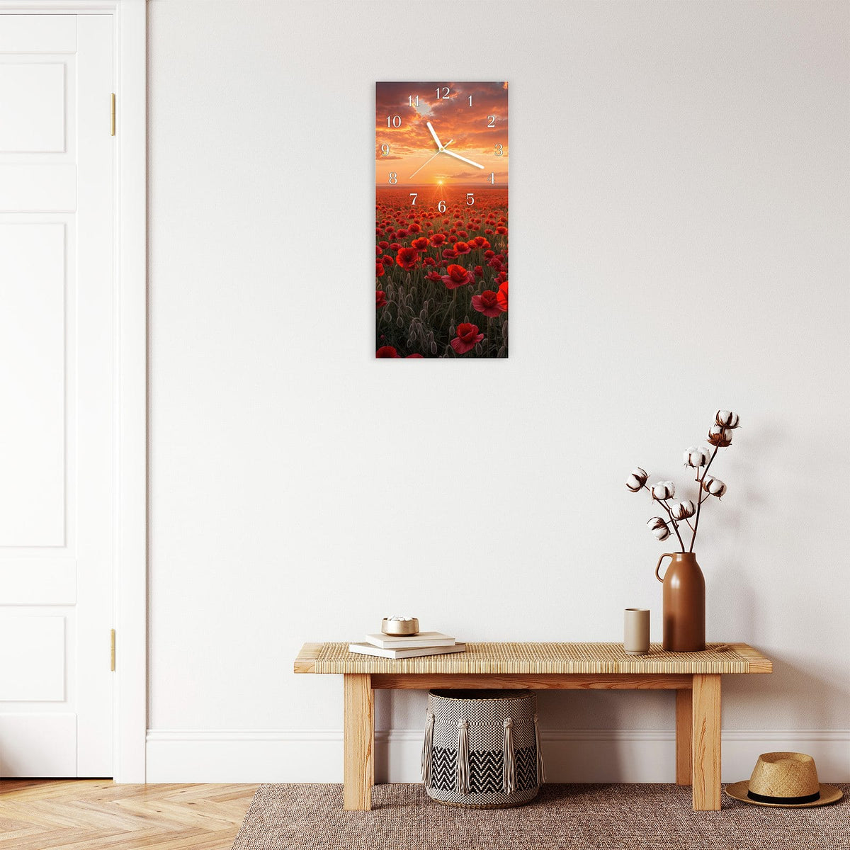 Moderne Wanduhr aus Glas mit Farbtiefe – Wanduhr Mohnfeld Sonnenuntergang aus Glas – Hochformat 30 × 60 cm
