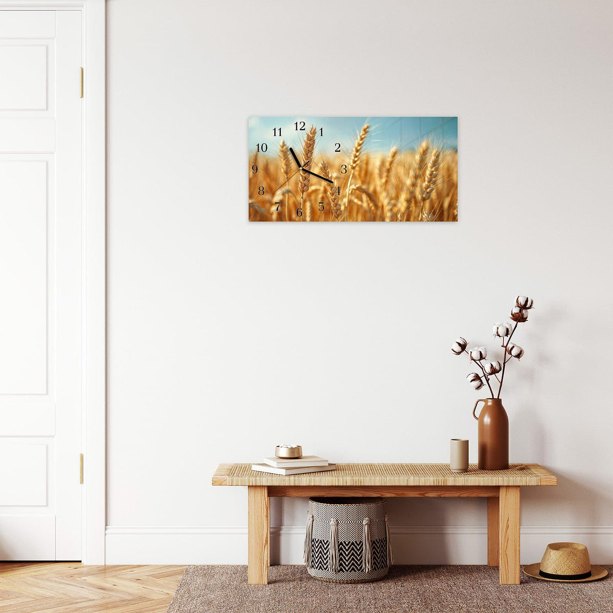 Moderne Wanduhr aus Glas mit Farbtiefe – Wanduhr Sanfte Weizenfeld aus Glas – Querformat 60 × 30 cm