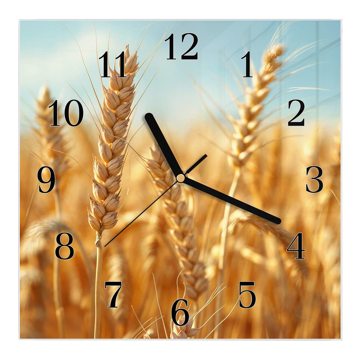 Wanduhr aus Glas, Ziffernblatt Klassisch mit Motiv Weizen im Sonnenlicht: Goldene Weizenähren in Nahaufnahme vor hellblauem, fast wolkenlosem Himmel