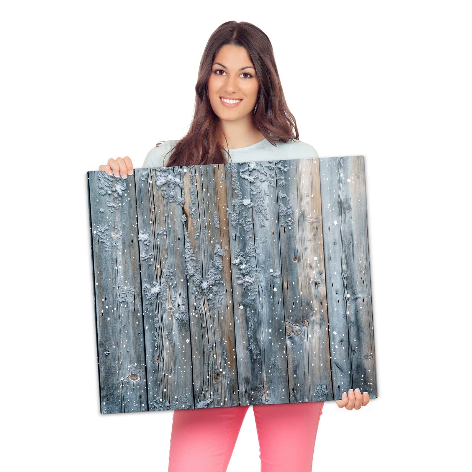 Abdeckplatte für Induktionsherd mit Winter Holzpaneele-Motiv wird zur Größendarstellung gehalten