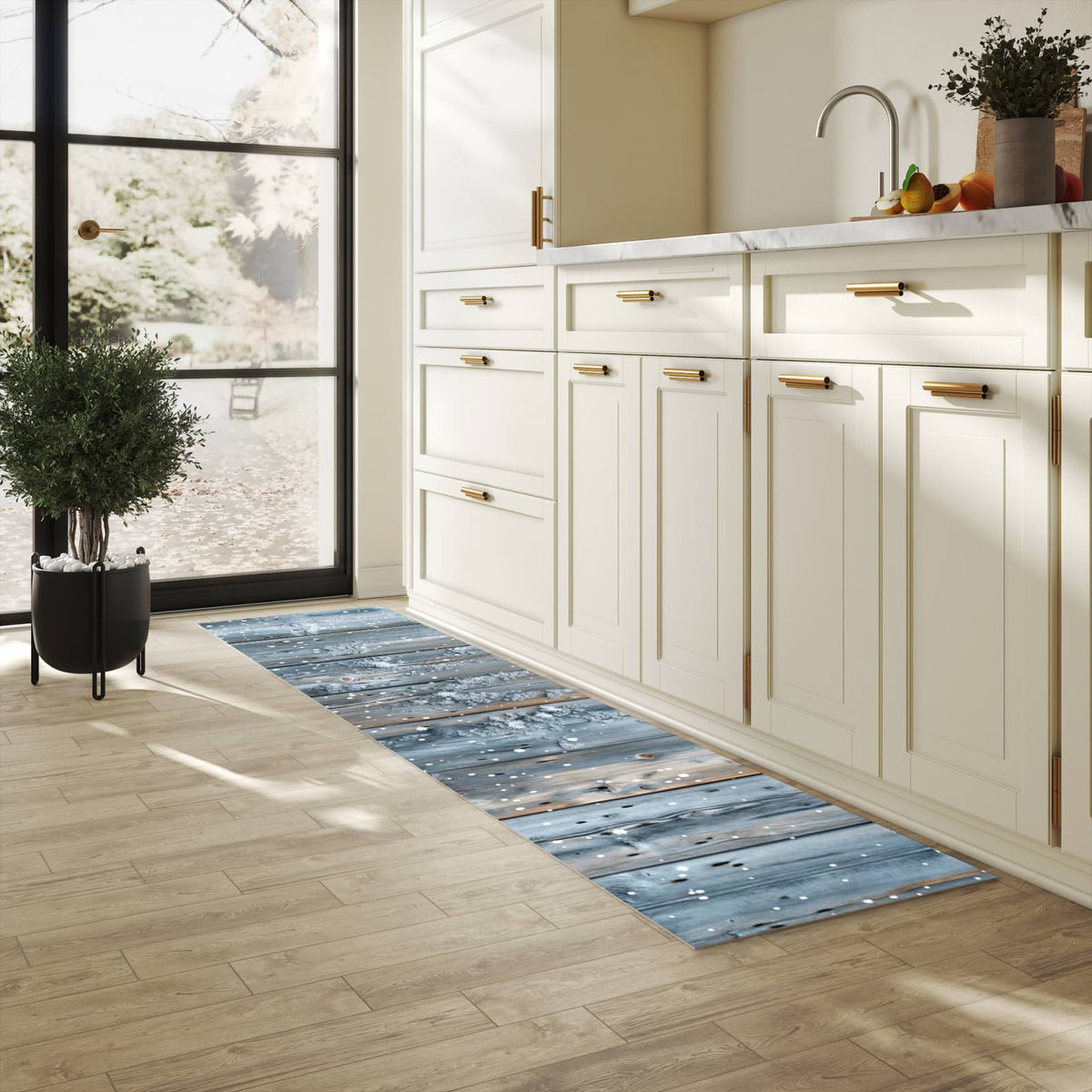 Strapazierfähiger Küchenteppich mit Motiv Winter Holzpaneele in heller Küche