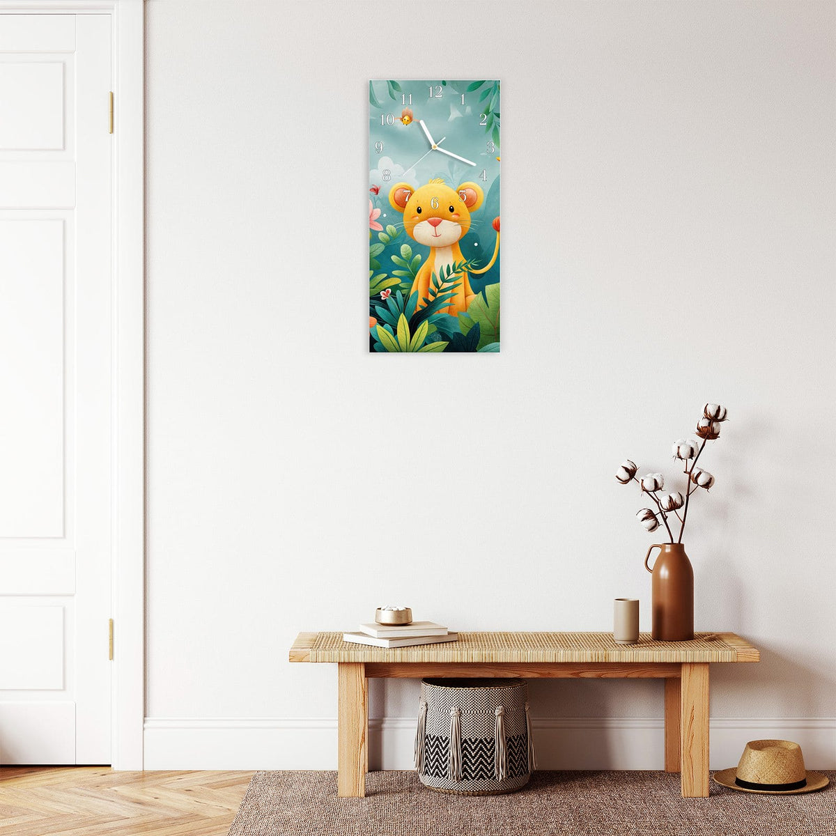 Moderne Wanduhr aus Glas mit Farbtiefe – Wanduhr Dschungeltiere aus Glas – Hochformat 30 × 60 cm