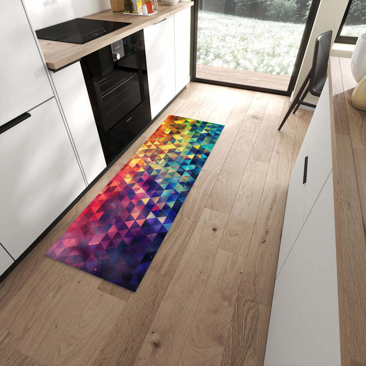 Feuchtigkeitsresistenter waschbarer Küchenläufer mit Motiv Bunte Dreiecke in moderner Küche