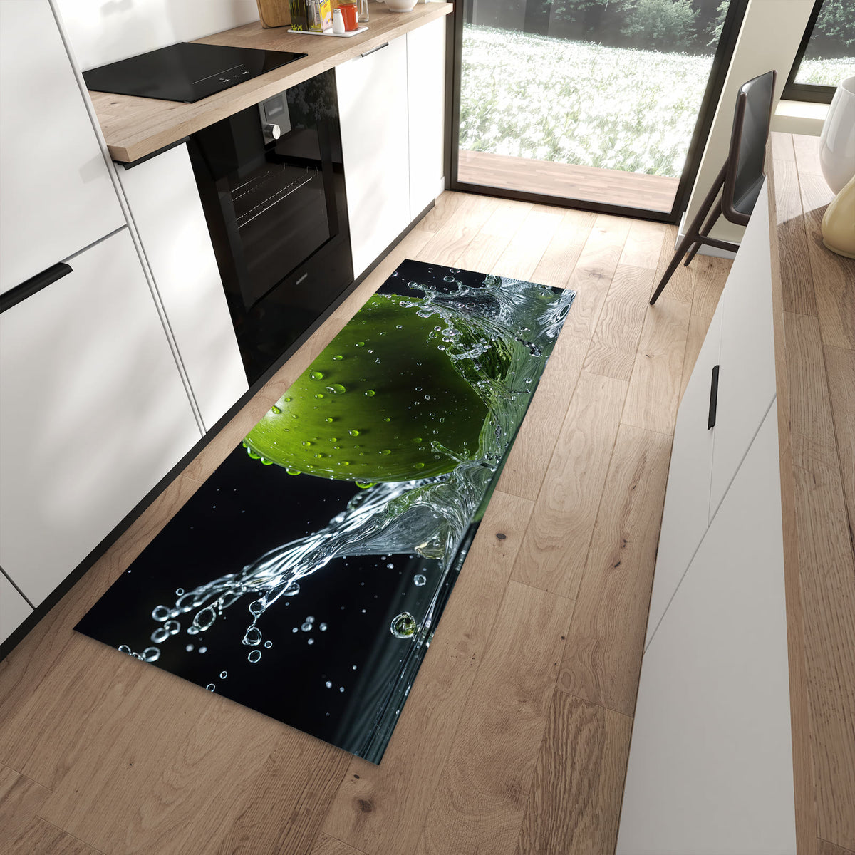 Küchenvorleger mit Motiv Apfel im Wasser für angenehme Haptik in moderner Küche