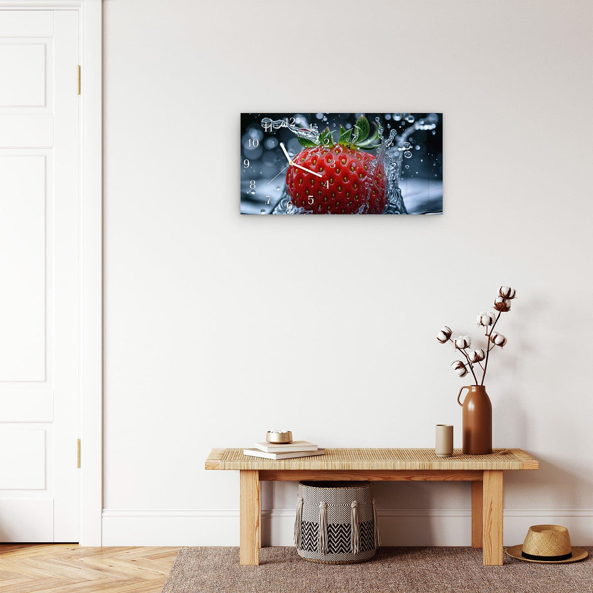 Moderne Wanduhr aus Glas mit Farbtiefe – Wanduhr Erdbeere Wassertaucher aus Glas – Querformat 60 × 30 cm