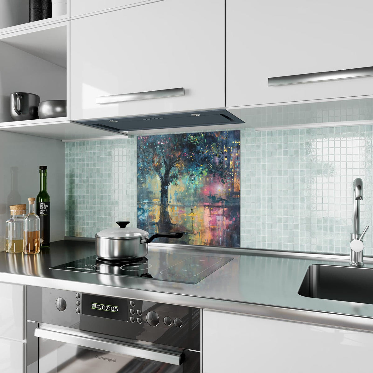 Küchenrückwand aus Glas Stadtbaum bei Nacht im quadratischen Format als Spritzschutz hinter dem Kochfeld, über dem Fliesenspiegel montiert