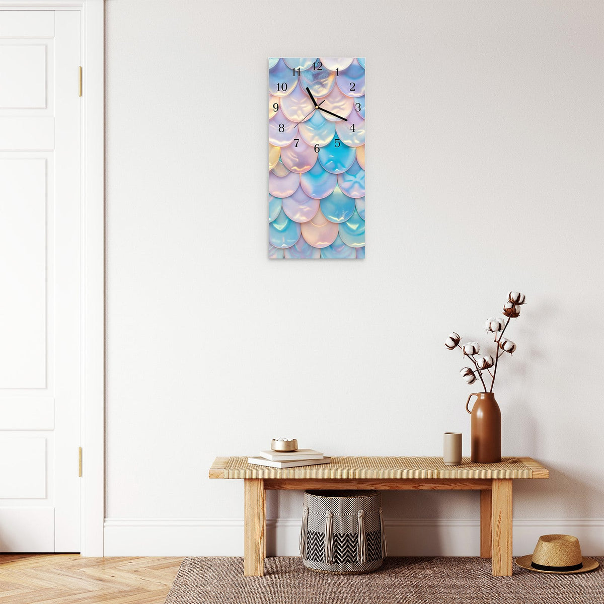 Moderne Wanduhr aus Glas mit Farbtiefe – Wanduhr Schuppen Mix Pastell aus Glas – Hochformat 30 × 60 cm