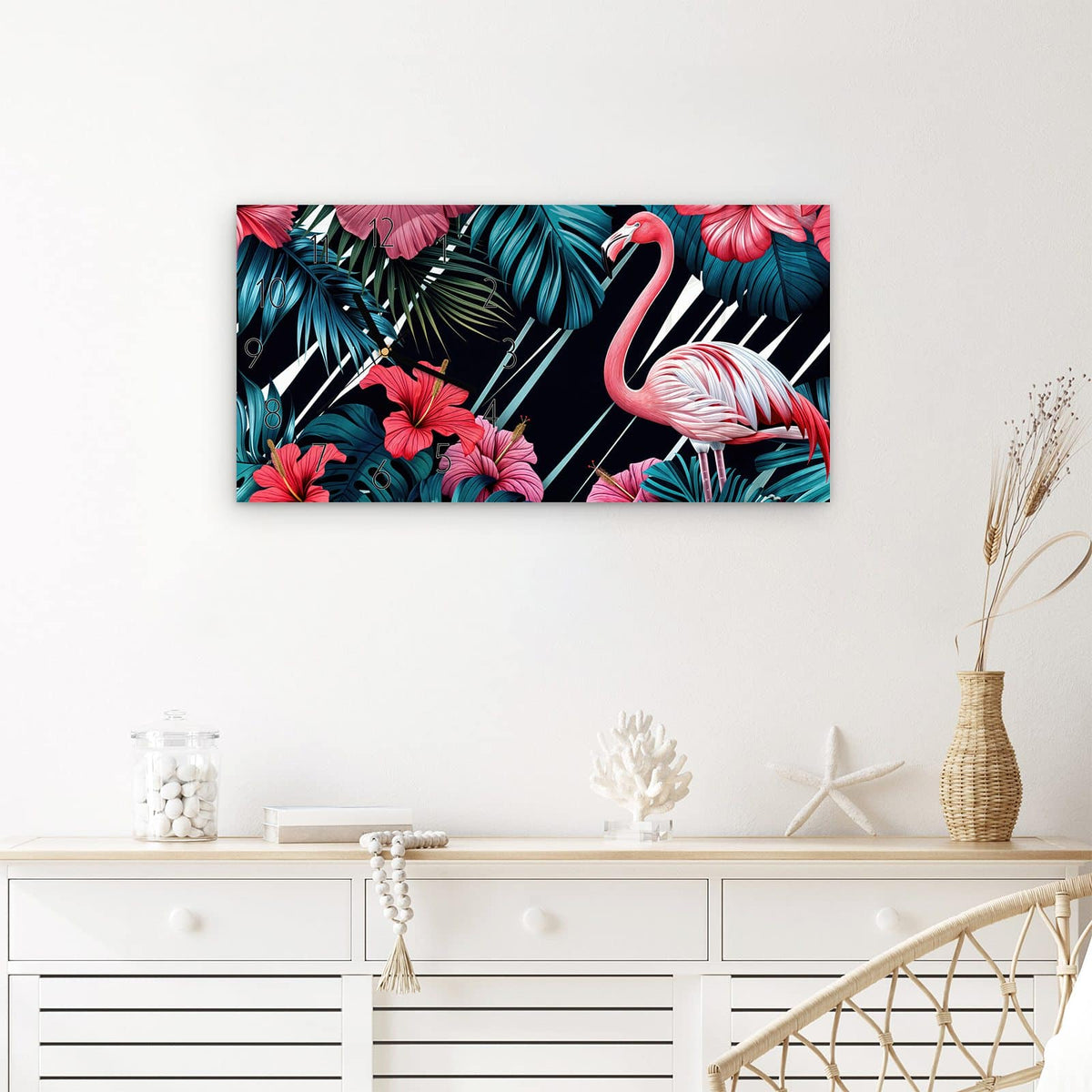 Wanduhr Flamingo Paradise aus Glas – Querformat 60 × 30 cm – Flamingo zwischen Hibiskusblüten