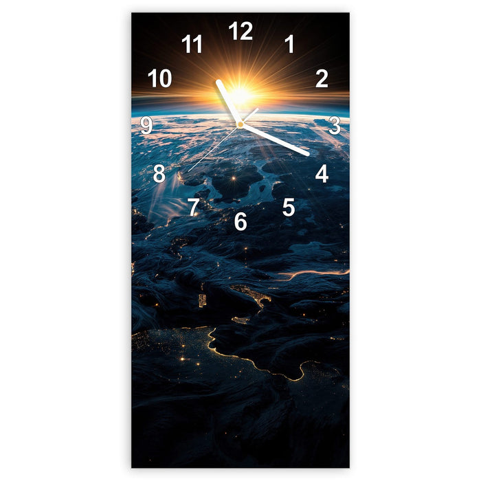 Wanduhr Sonnenaufgang Erde Panorama aus Glas – Hochformat 30 × 60 cm mit Ziffernblatt Modern