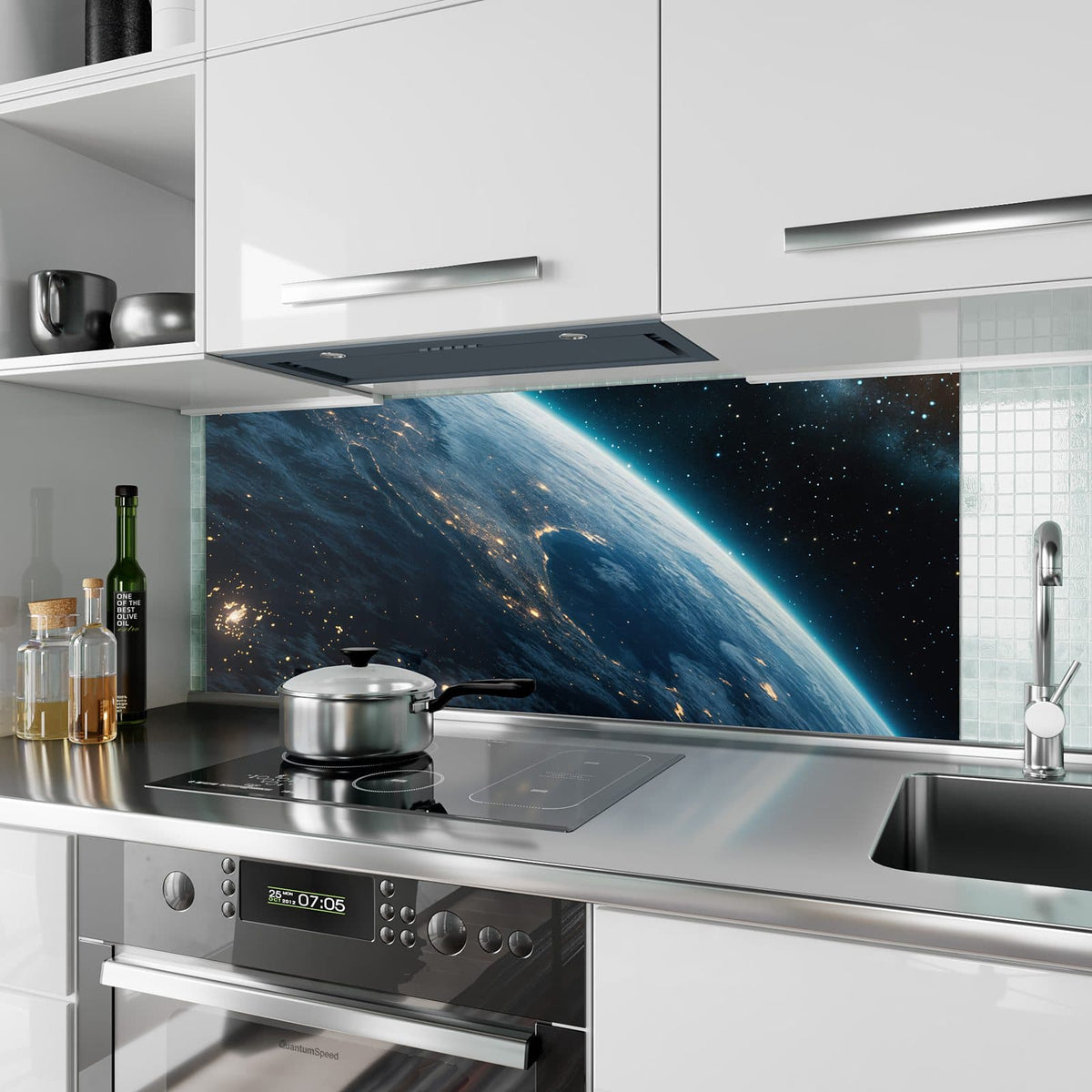 Küchenrückwand aus Glas Erdrand im Sternenlicht im Hochformat als Spritzschutz hinter dem Kochfeld, über dem Fliesenspiegel montiert