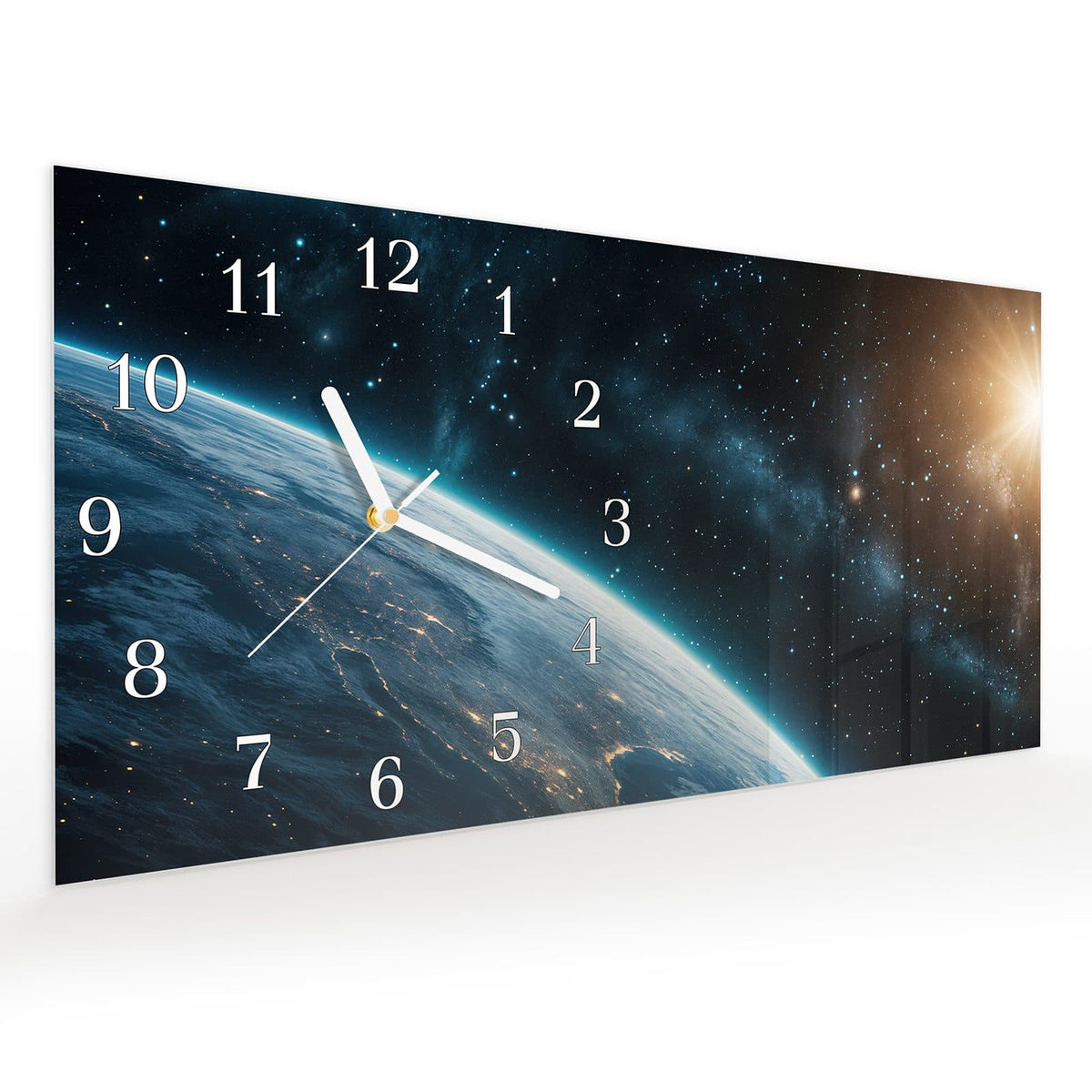 Vormontiert – mit Schwebeeffekt – Wanduhr Planet im Universum aus Glas – Querformat 60 × 30 cm