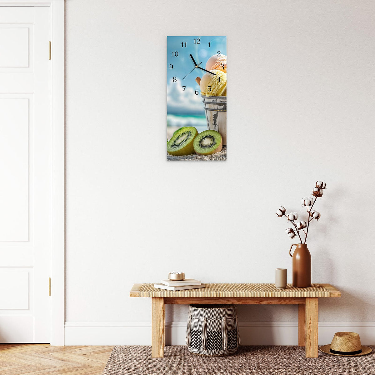 Moderne Wanduhr aus Glas mit Farbtiefe – Wanduhr Buntes Strandeis aus Glas – Hochformat 30 × 60 cm