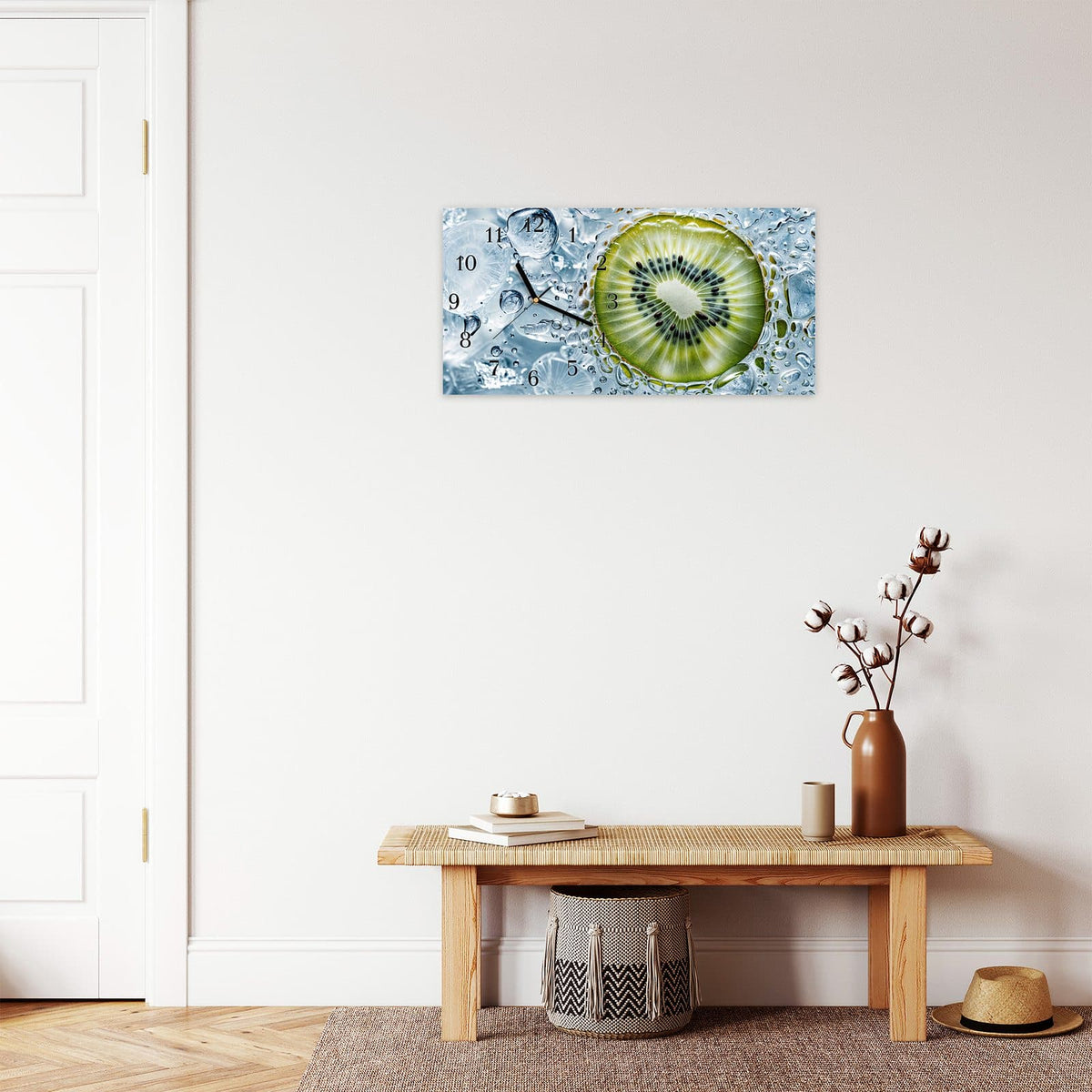 Moderne Wanduhr aus Glas mit Farbtiefe – Wanduhr Kiwi mit Eis aus Glas – Querformat 60 × 30 cm