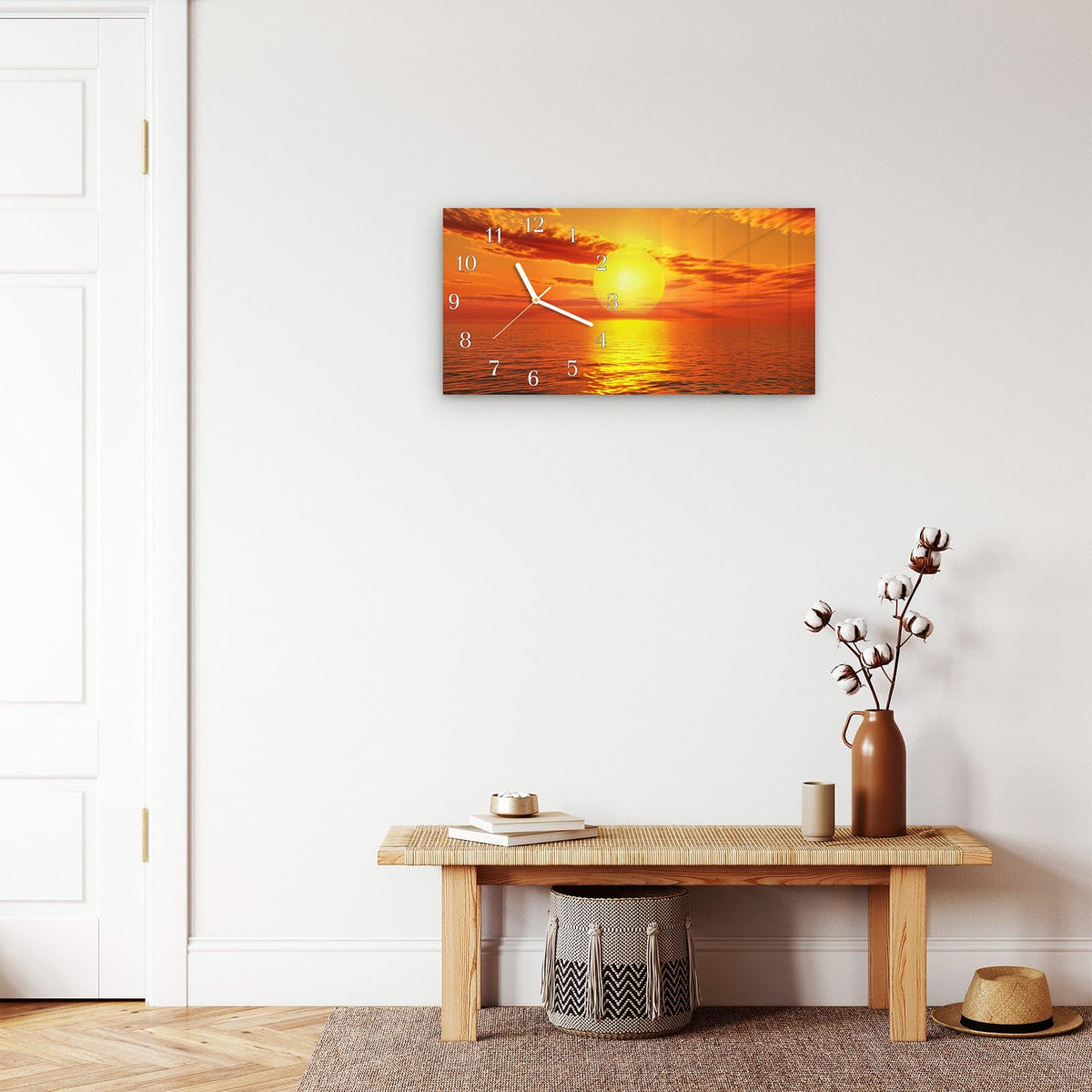 Moderne Wanduhr aus Glas mit Farbtiefe – Wanduhr Sonnenuntergang am Meer aus Glas – Querformat 60 × 30 cm