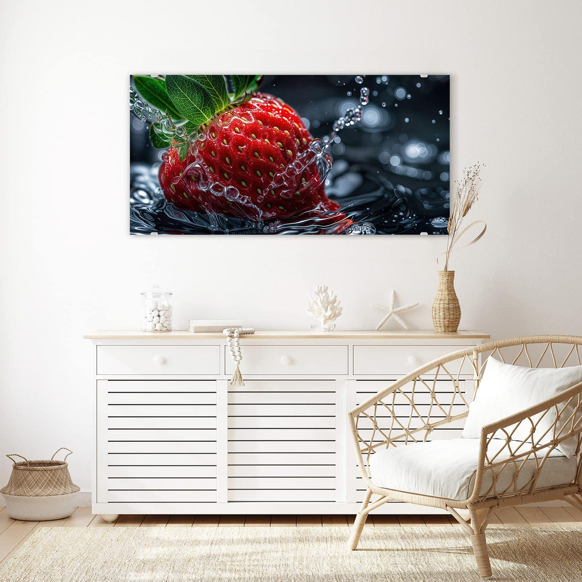 Echtglas, 4 mm – kein Acryl, keine Folie – Wandbild - Erdbeere auf Schwarz - Querformat