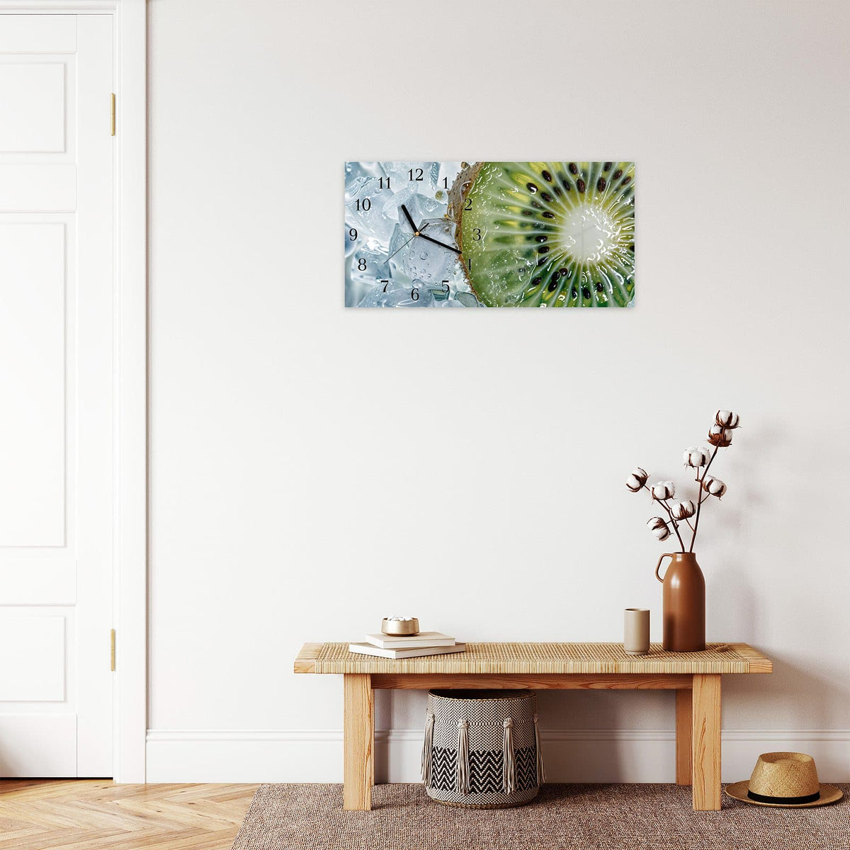 Moderne Wanduhr aus Glas mit Farbtiefe – Wanduhr Kiwi im Eis aus Glas – Querformat 60 × 30 cm