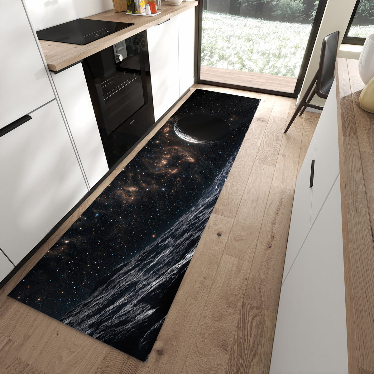 Feuchtigkeitsresistenter Küchenteppich mit Motiv Weltraumlandschaft in moderner Küche