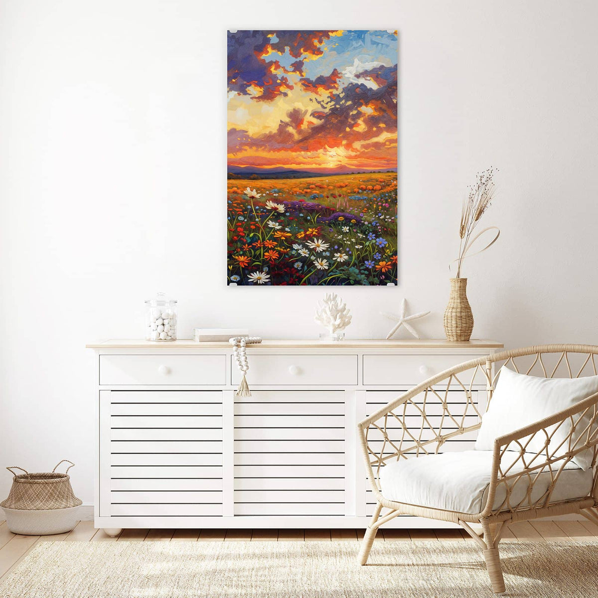 Glasbild Wildblumen im Abendrot an der Wand – Gemalte Wildblumenwiese unter dramatischem Abendhimmel mit orangen Wolken.