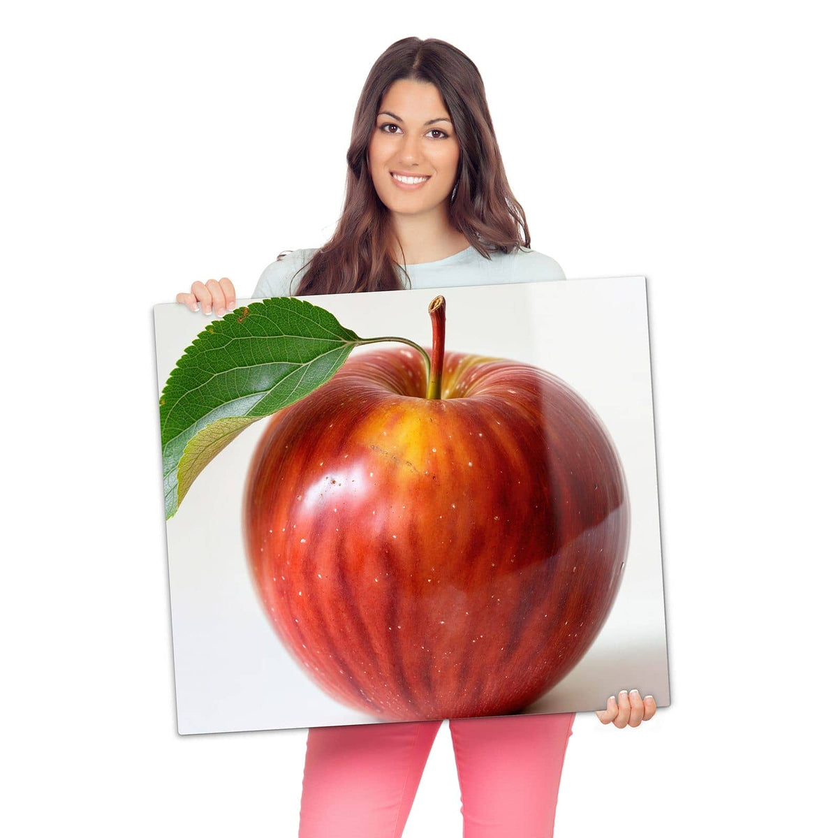 Herdabdeckplatten aus Glas mit Roter Apfel Mit Blatt-Motiv wird zur Größendarstellung gehalten