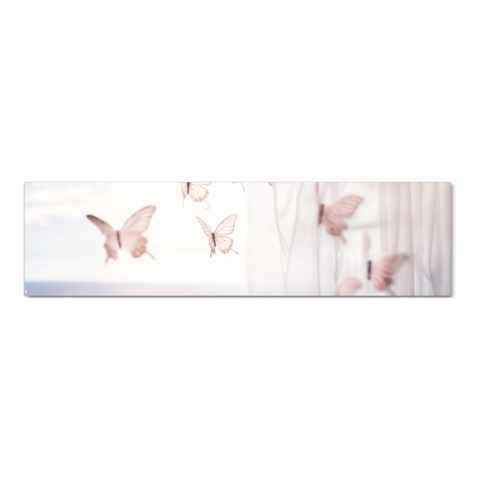 Küchenläufer mit Motiv Schmetterlinge Vorhangsins in Frontansicht für angenehme Haptik