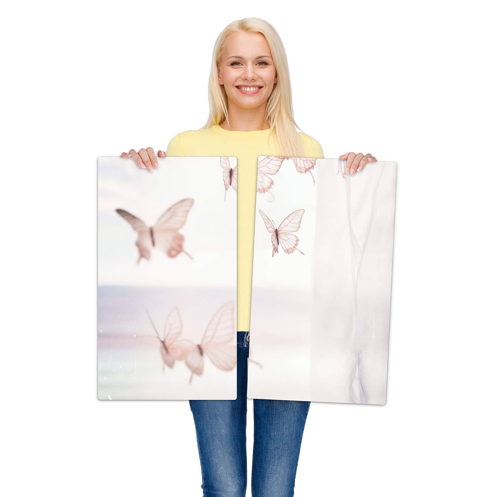 2-teilige Herdabdeckplatte mit Schmetterlinge Vorhangsins-Motiv wird zur Größendarstellung gehalten