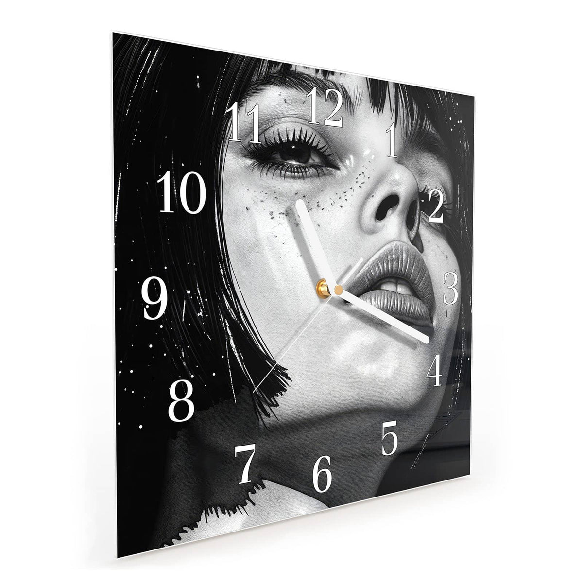 Quadratische Wanduhr aus Glas Gesicht im Sternenstaub schräg von der Seite, 4 mm starkes Glas