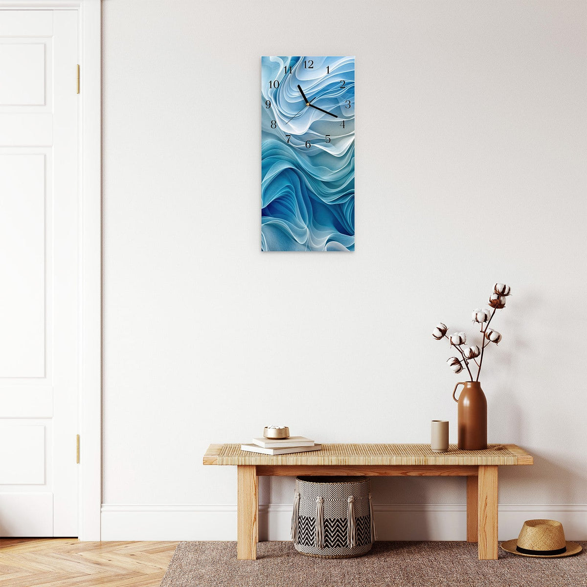 Moderne Wanduhr aus Glas mit Farbtiefe – Wanduhr Wellenfließend aus Glas – Hochformat 30 × 60 cm