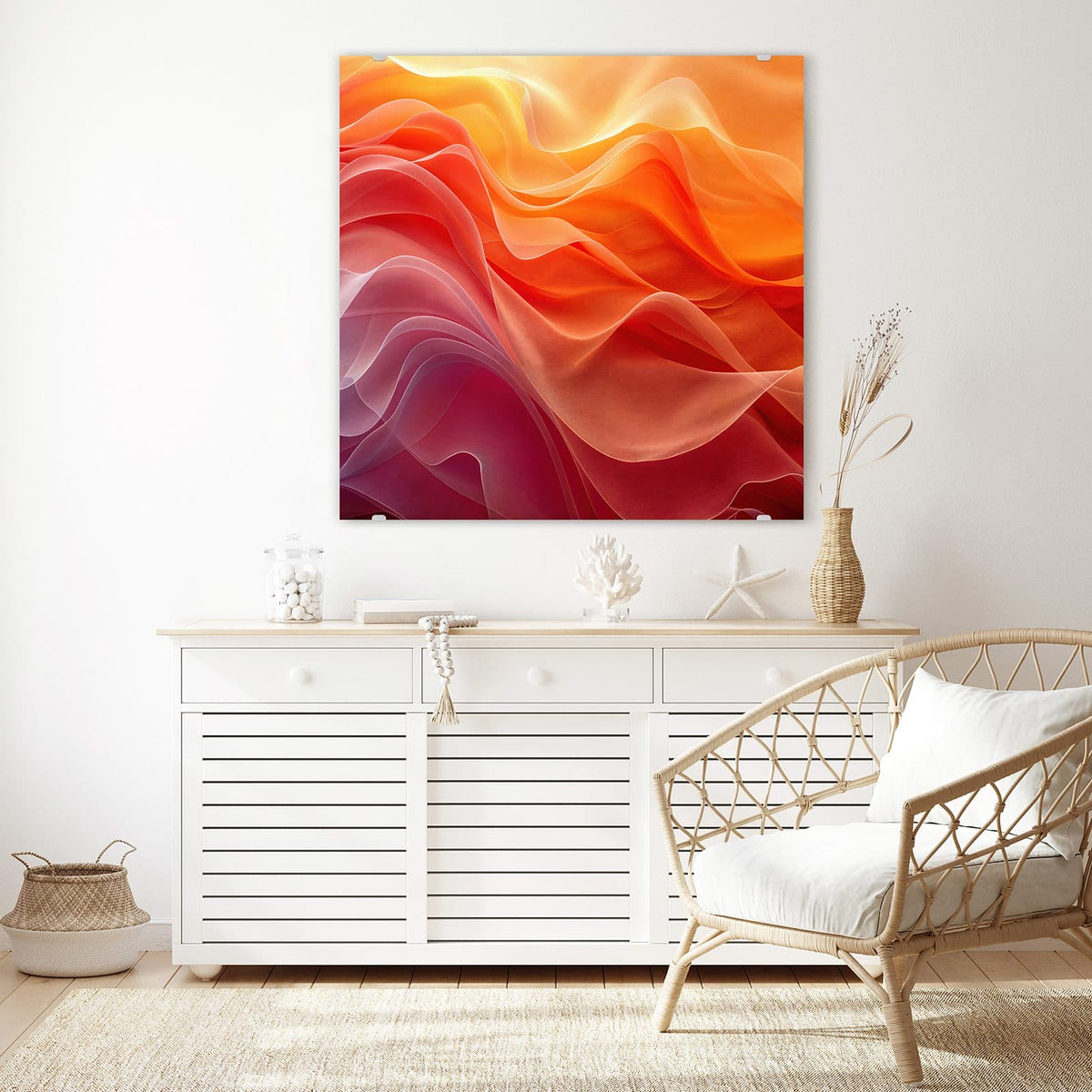 Glasbild Orange Seidenfalten an der Wand – Übereinandergelegte Stofffalten im Verlauf von Orange über Rot zu Pink