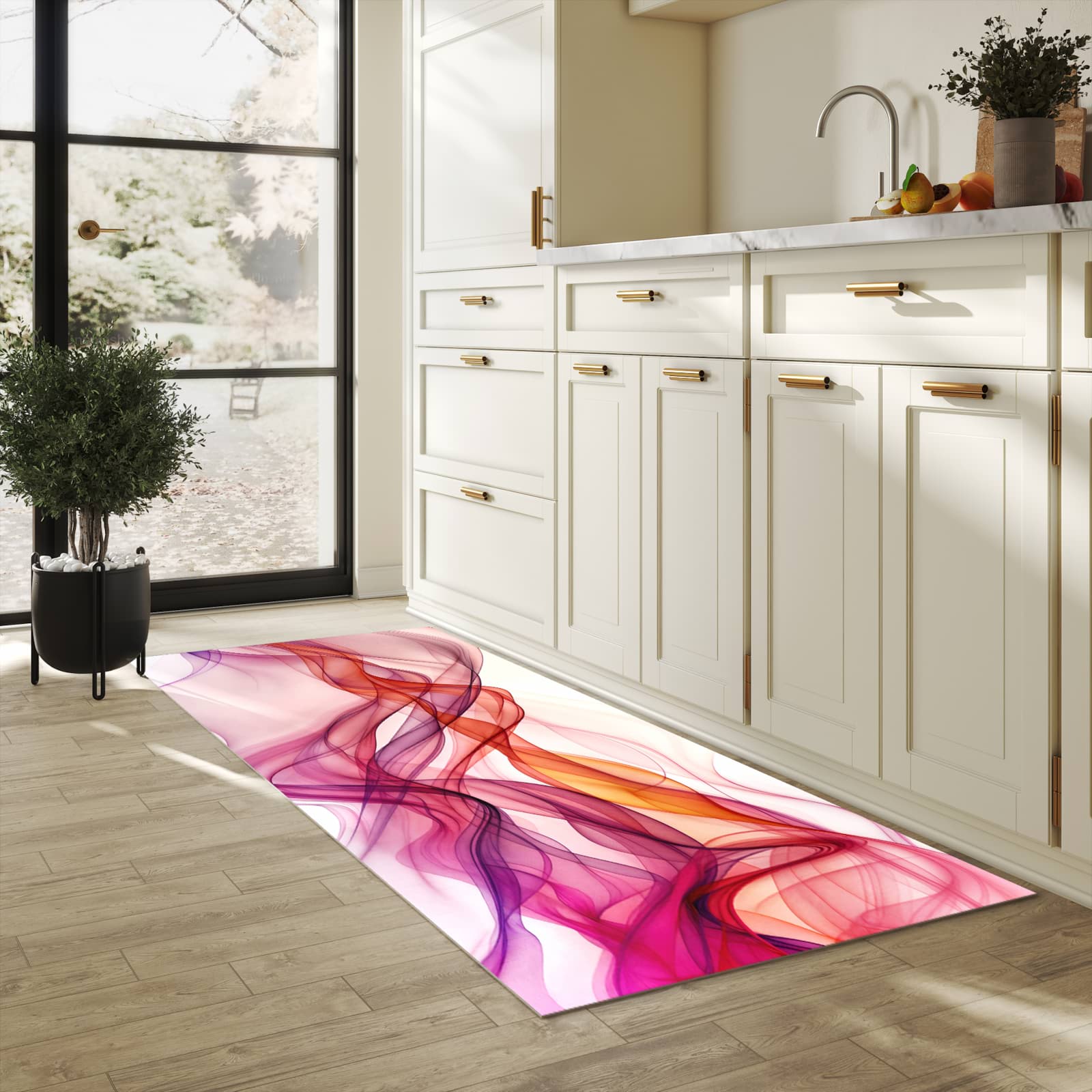 Rutschfester Läufer mit Motiv Farbige Schleier für Eingangsbereich in heller Küche